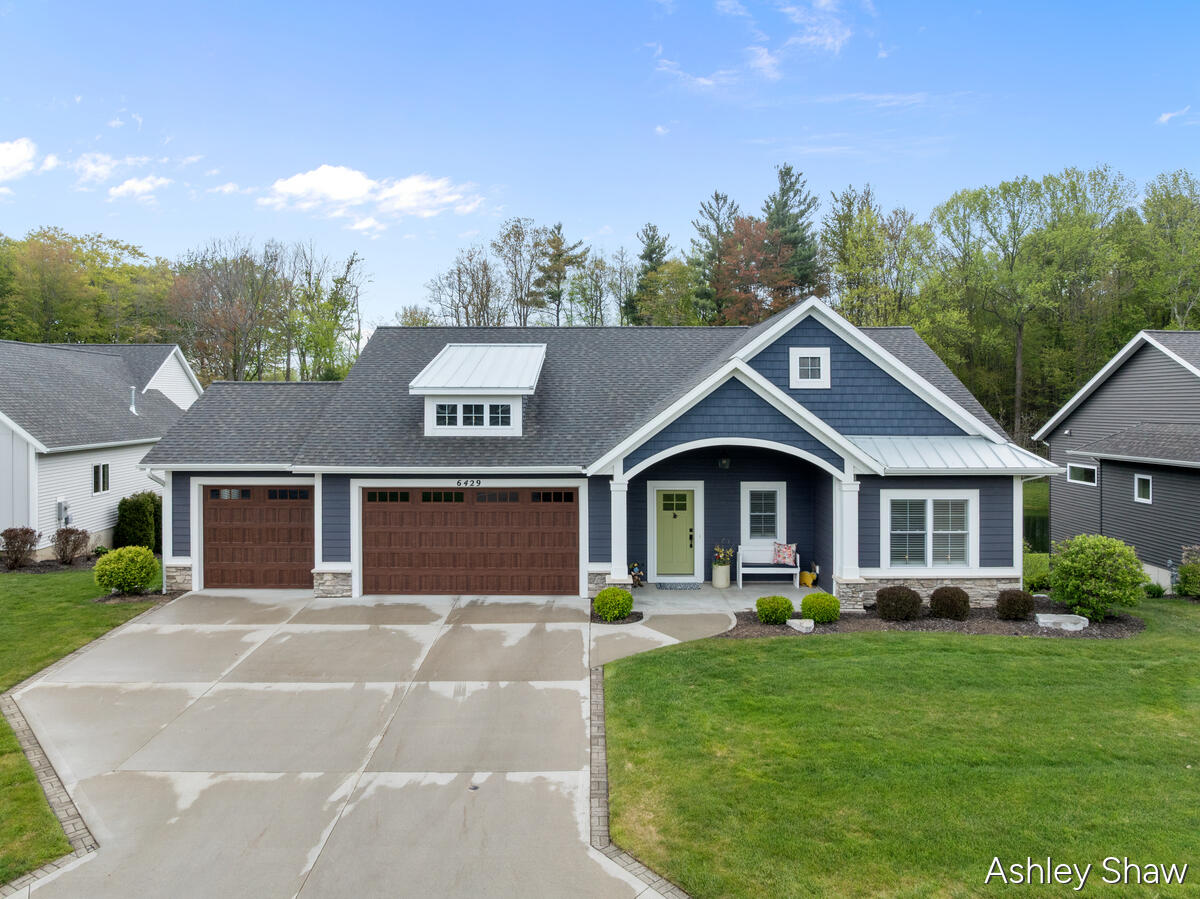 6429 Copperleaf Court Holland MI 49423