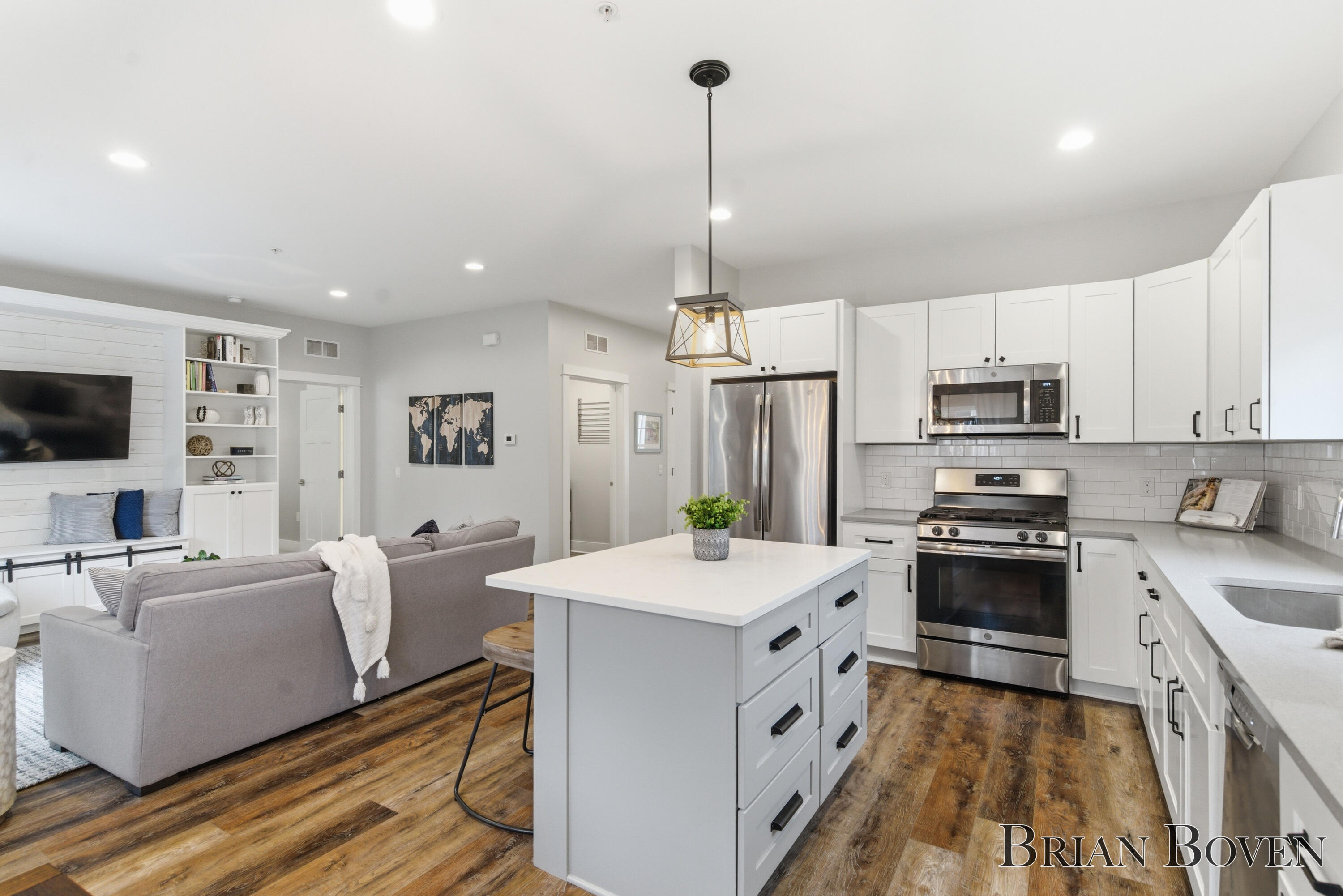 148 Tamarack Lane NE Rockford MI 49341
