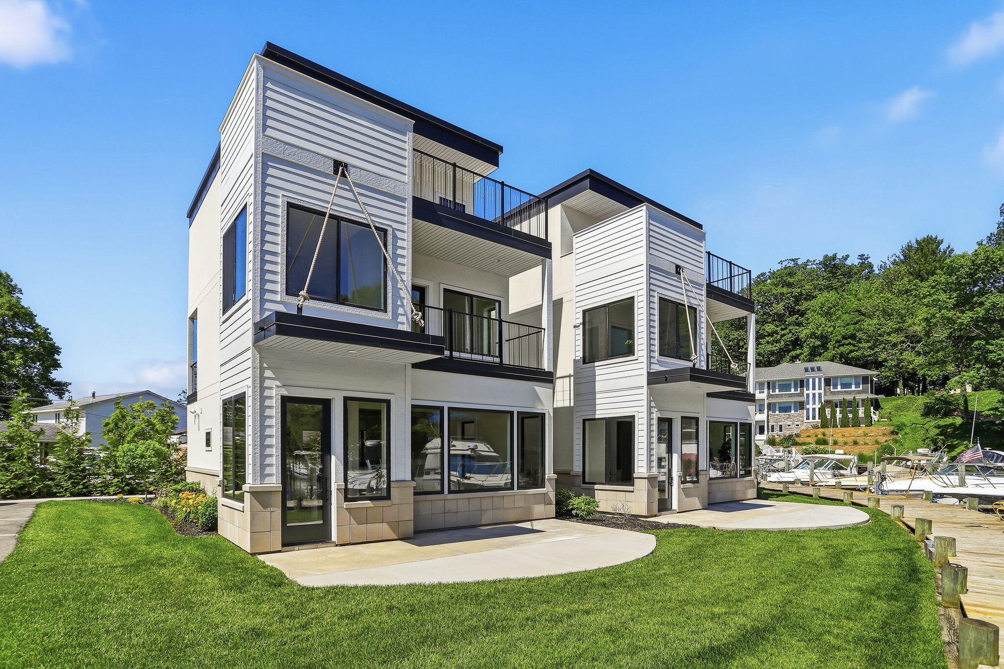 3 N Bailey Avenue South Haven MI 49090