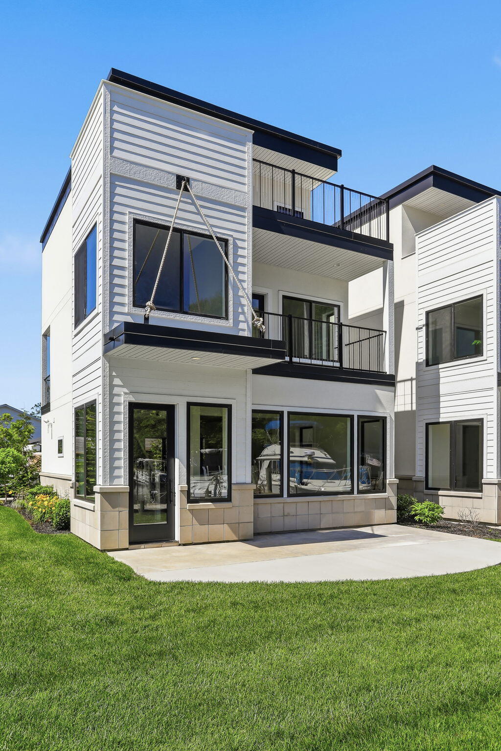 3 N Bailey Avenue South Haven MI 49090