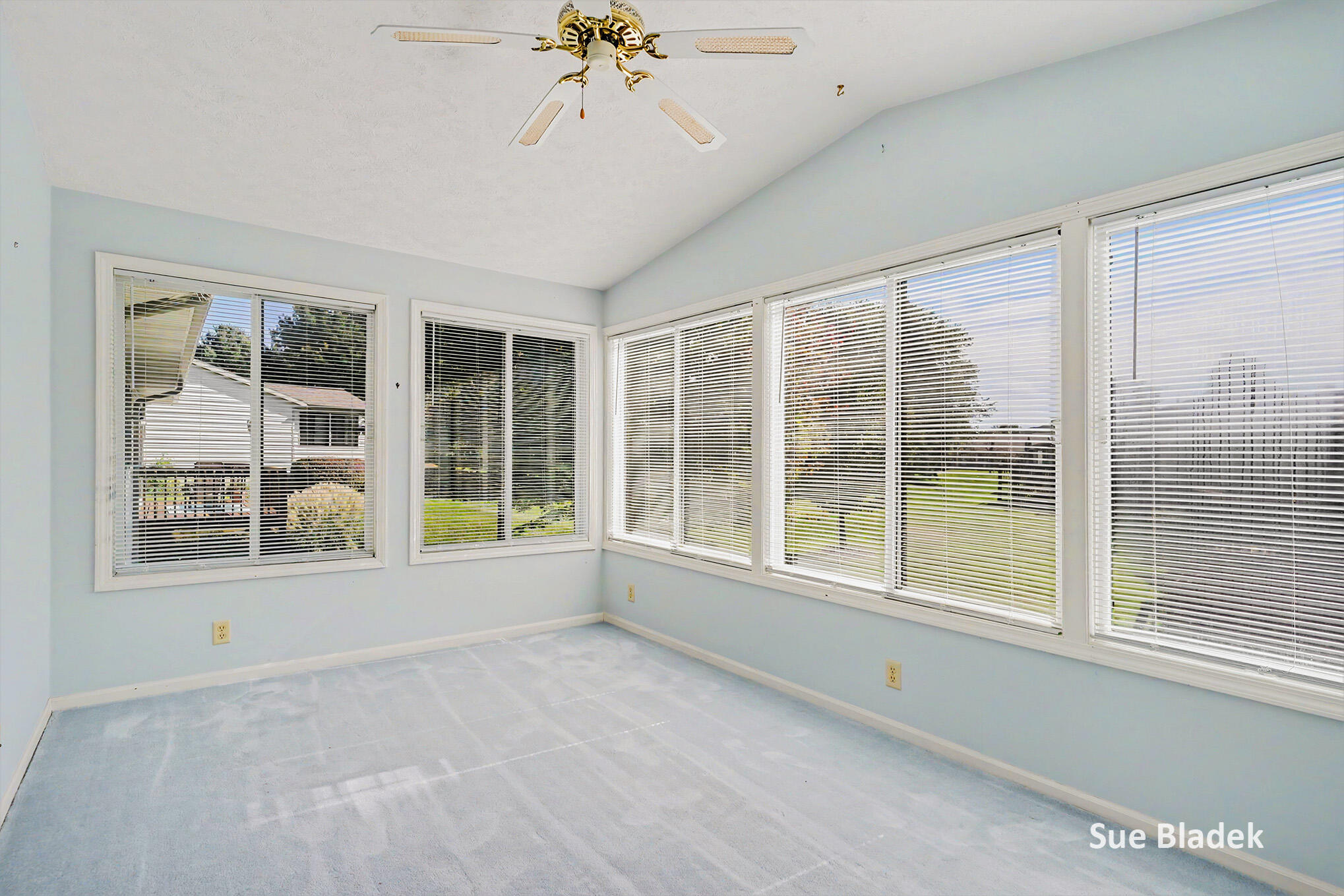 950 Village Court Holland MI 49423