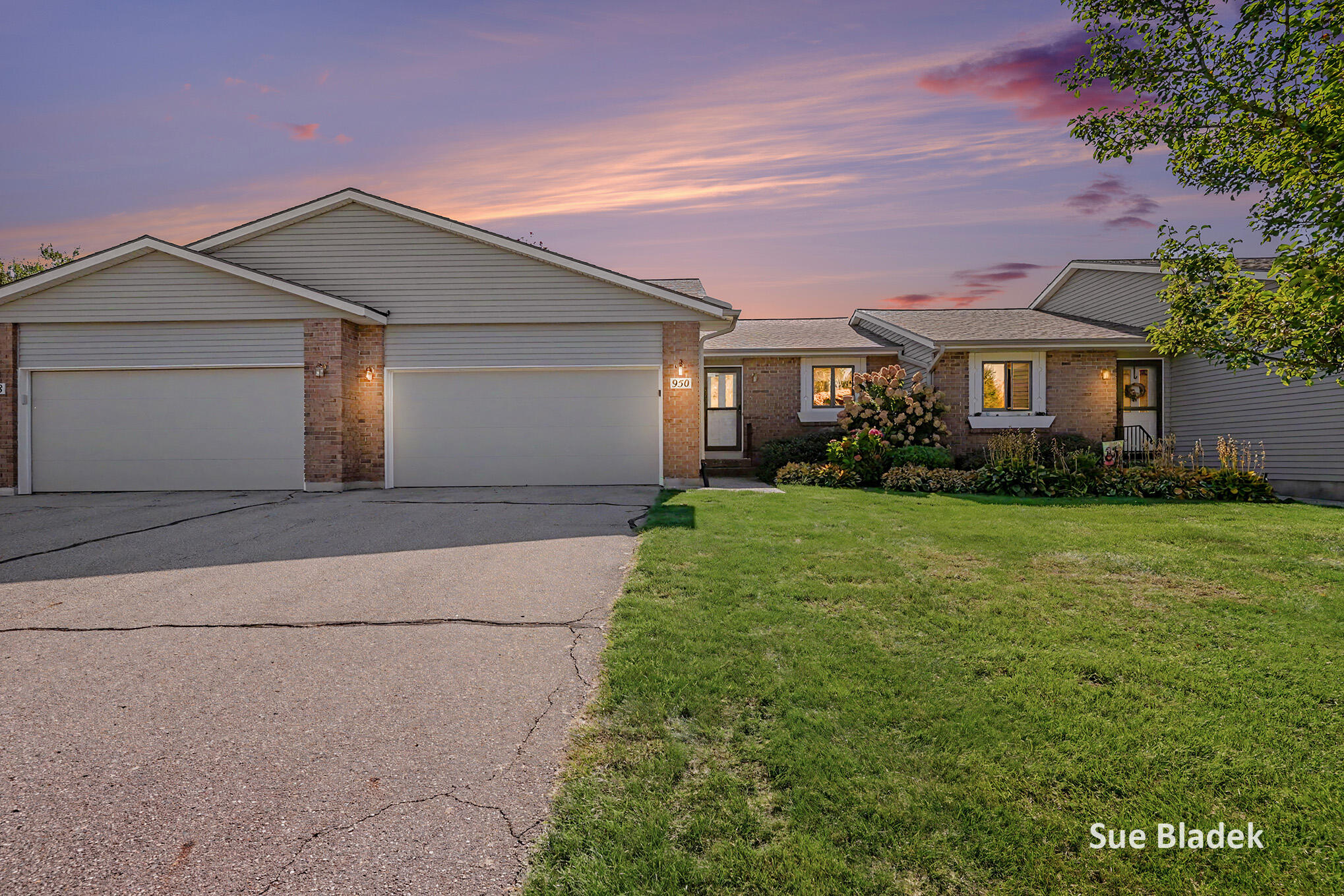 950 Village Court Holland MI 49423