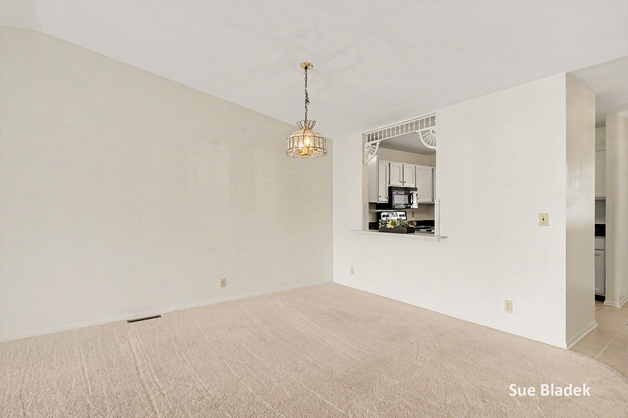 950 Village Court Holland MI 49423