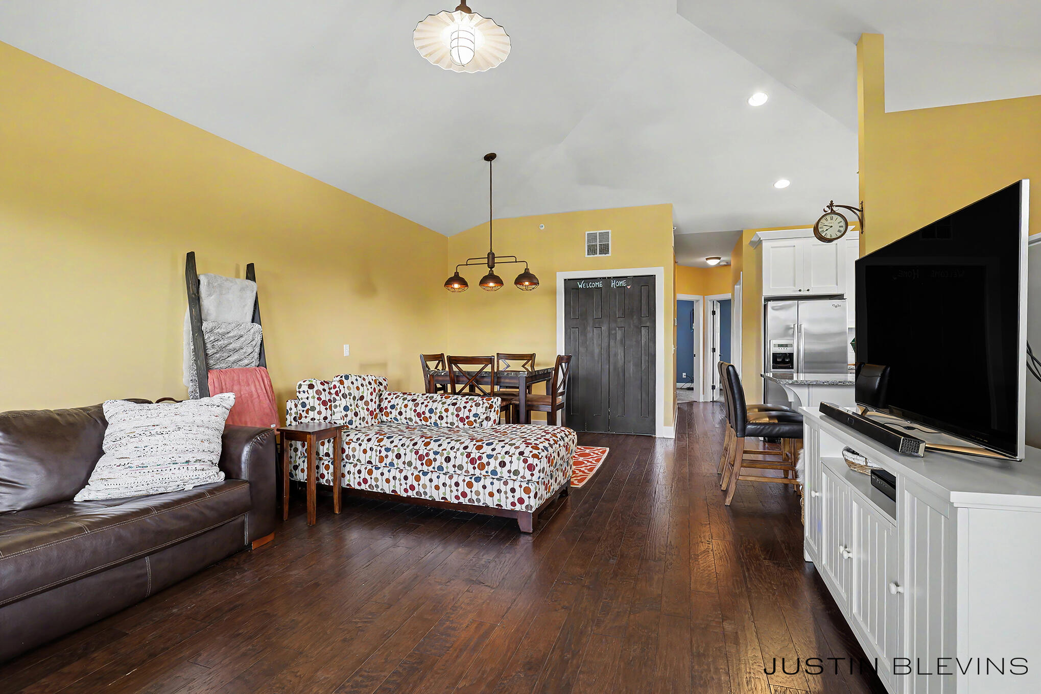 2085 Celadon Drive NE Grand Rapids MI 49525