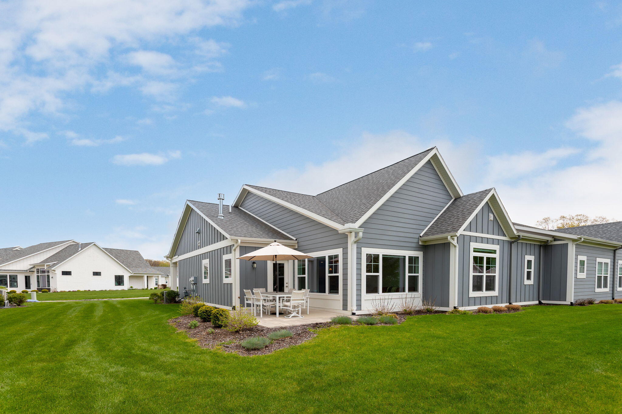 152 Jeans Meadow Court Holland MI 49424