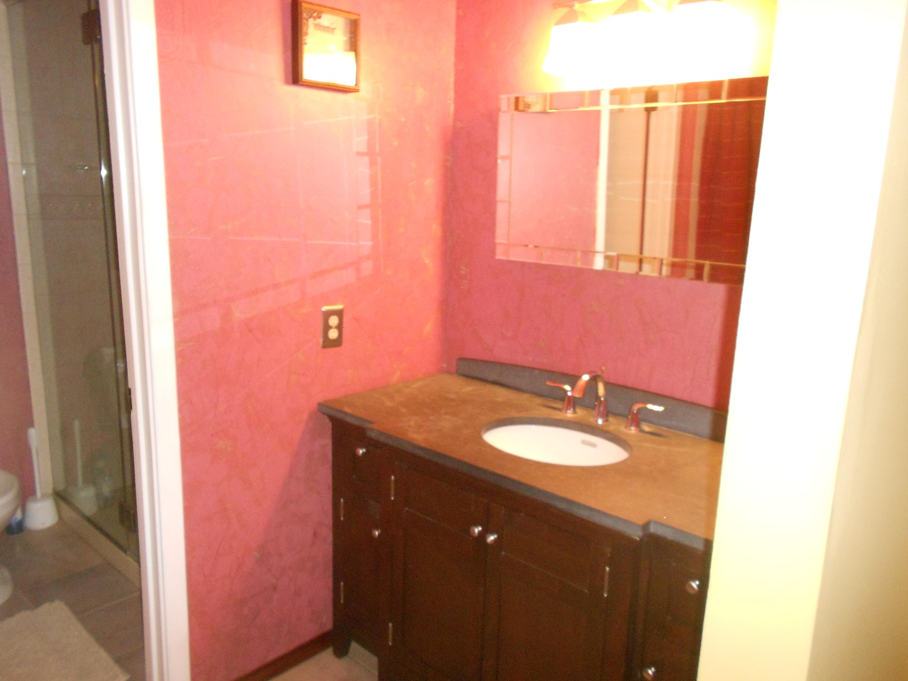 129 Balmoral Court Kalamazoo MI 49006