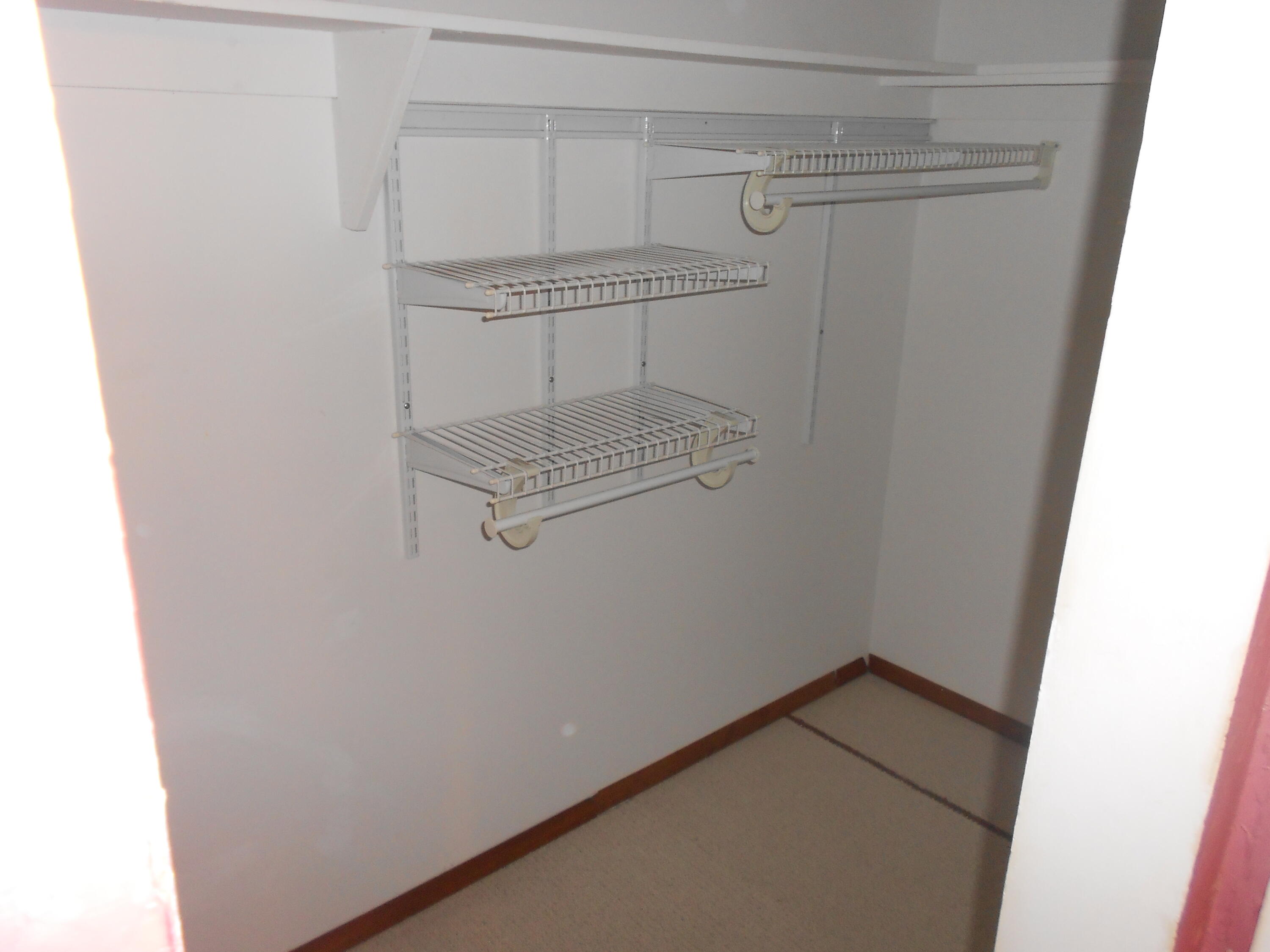 129 Balmoral Court Kalamazoo MI 49006