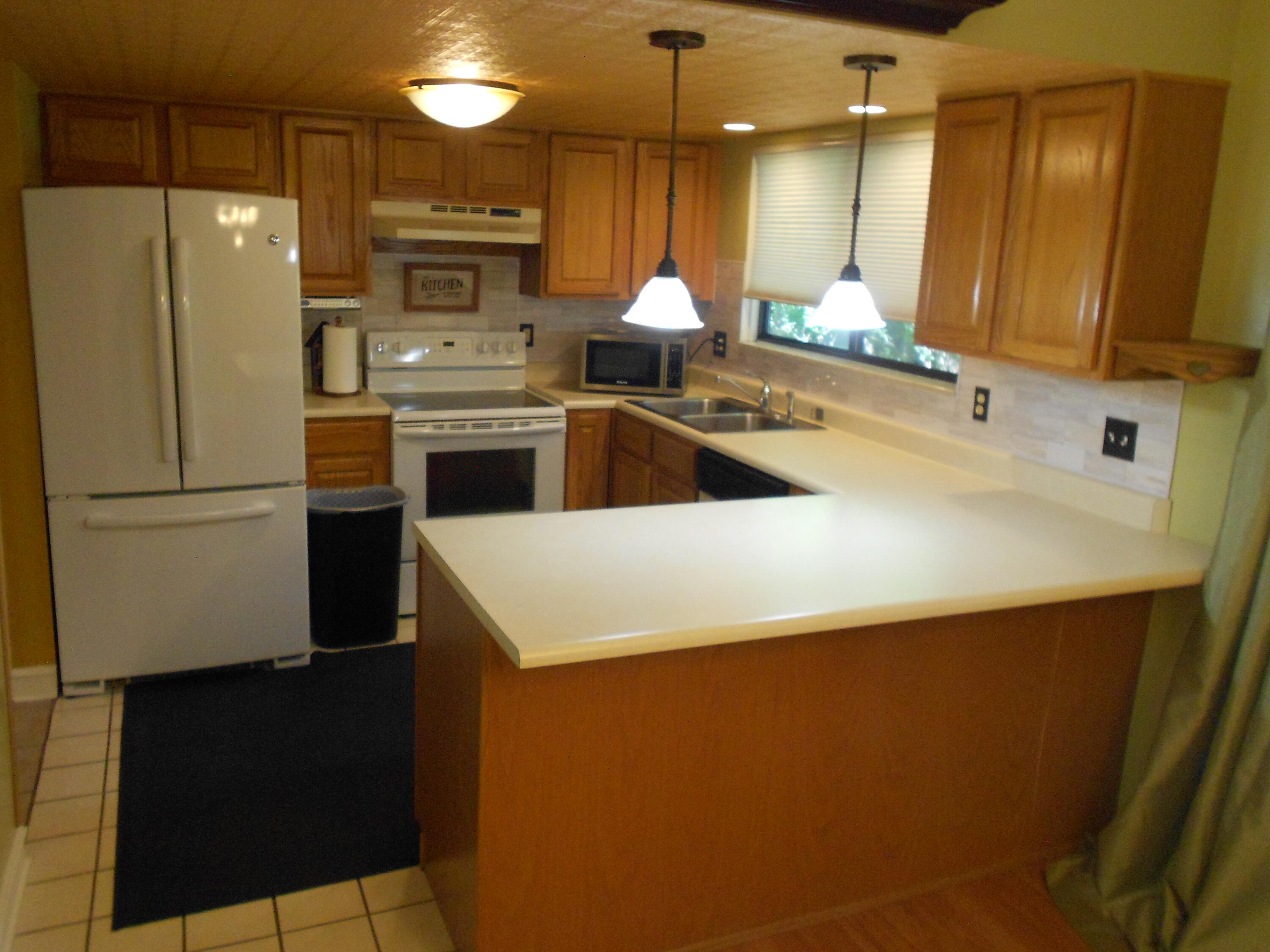 129 Balmoral Court Kalamazoo MI 49006