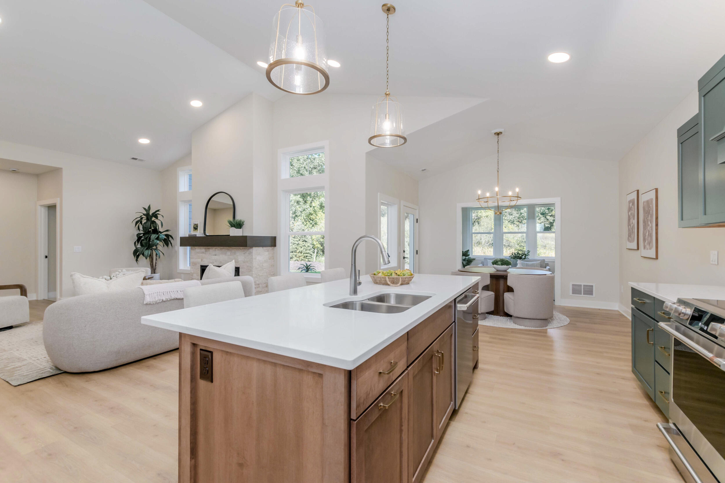 4708 Knapp Bluff Drive NE Grand Rapids MI 49525