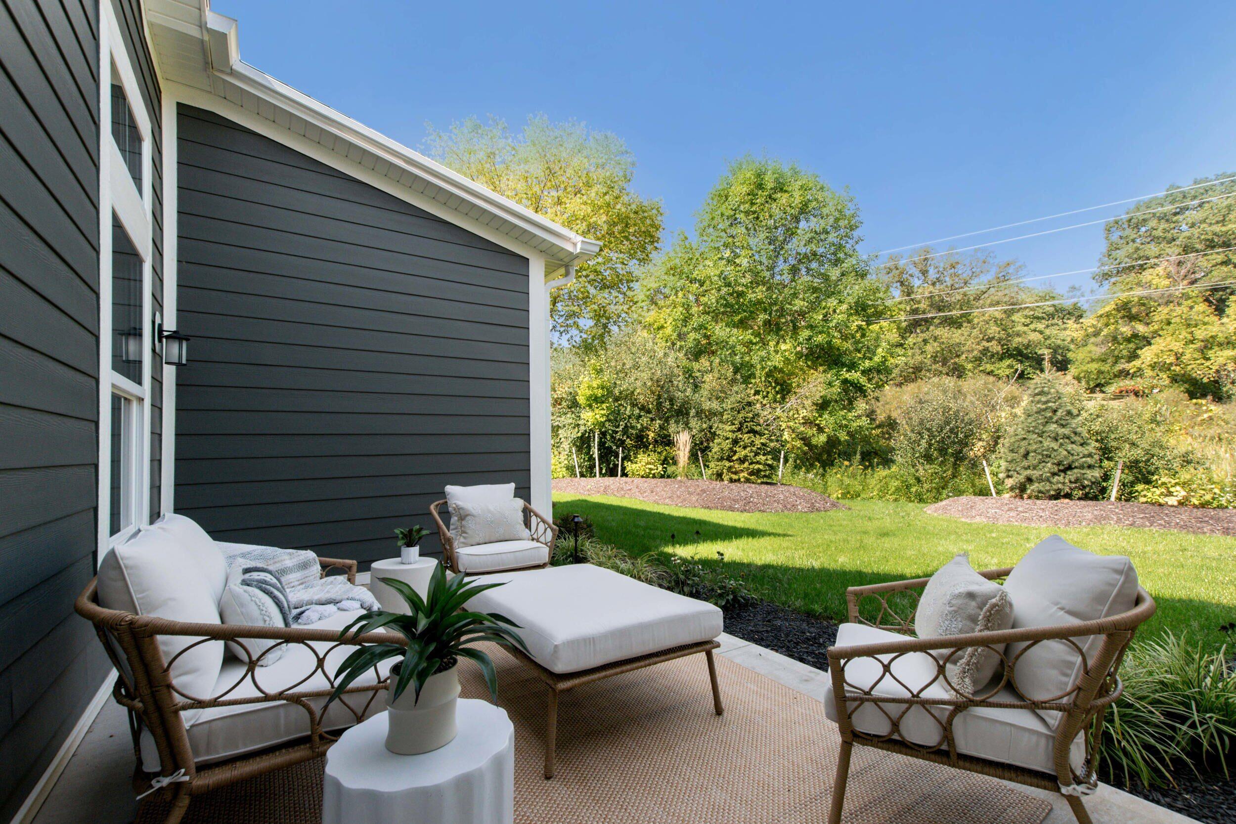 4708 Knapp Bluff Drive NE Grand Rapids MI 49525