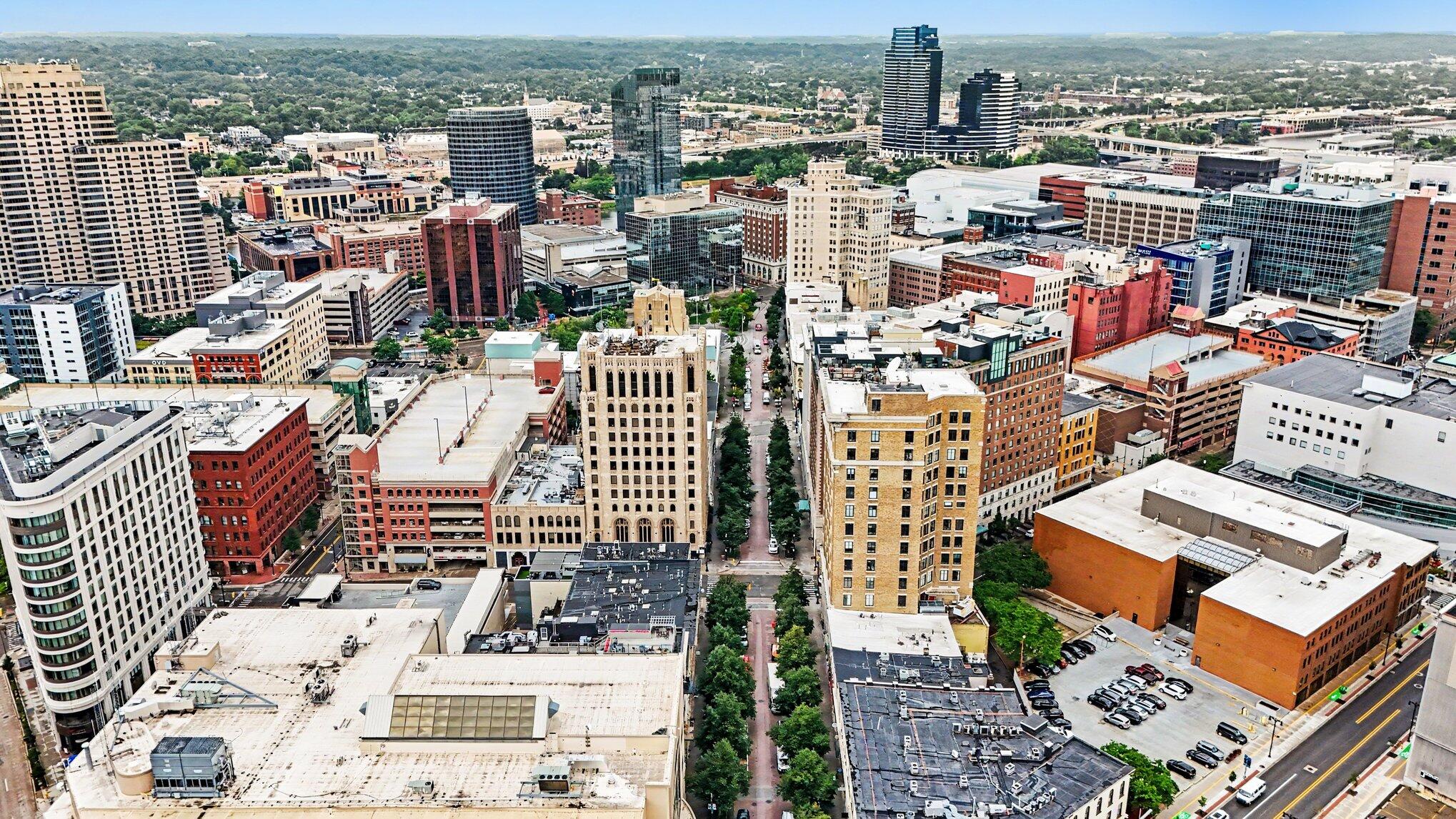65 Monroe Center Street NW Grand Rapids MI 49503