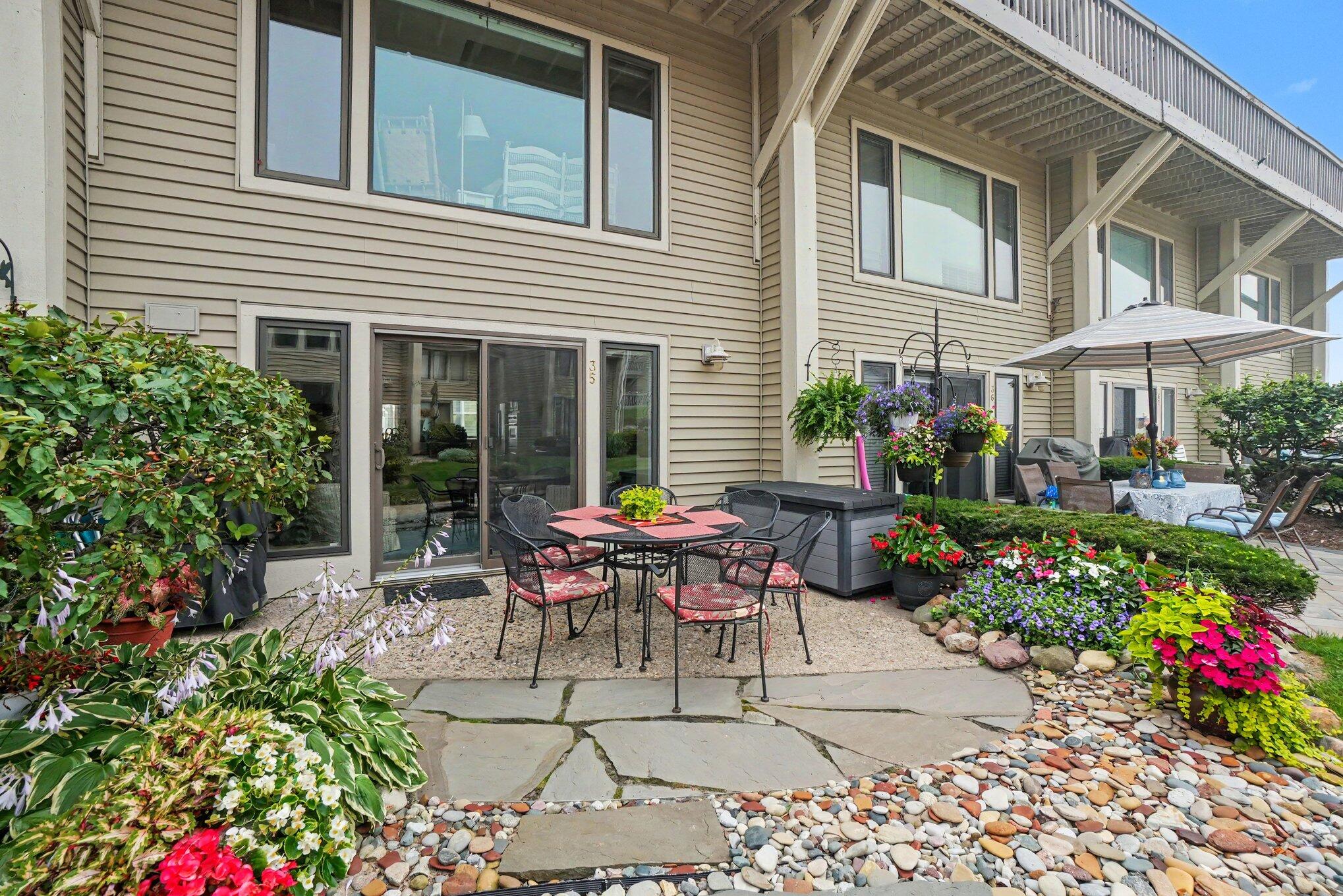 69 North Shore Drive South Haven MI 49090