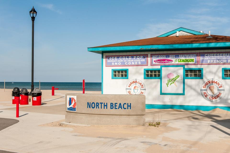 69 North Shore Drive South Haven MI 49090