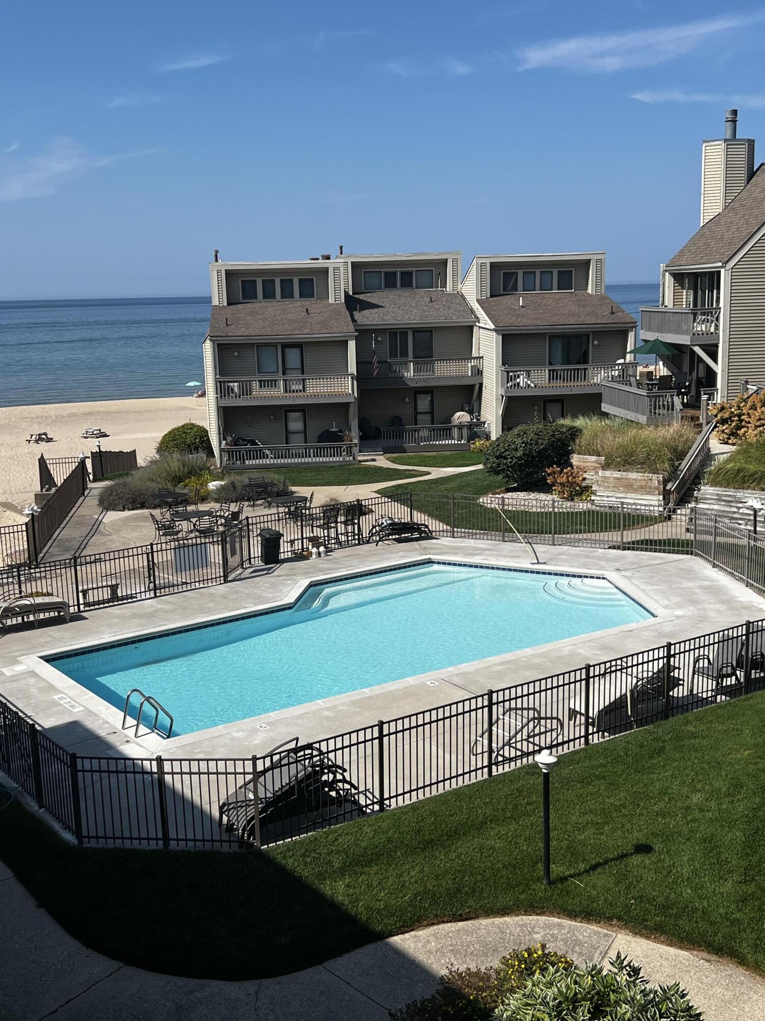 69 North Shore Drive South Haven MI 49090