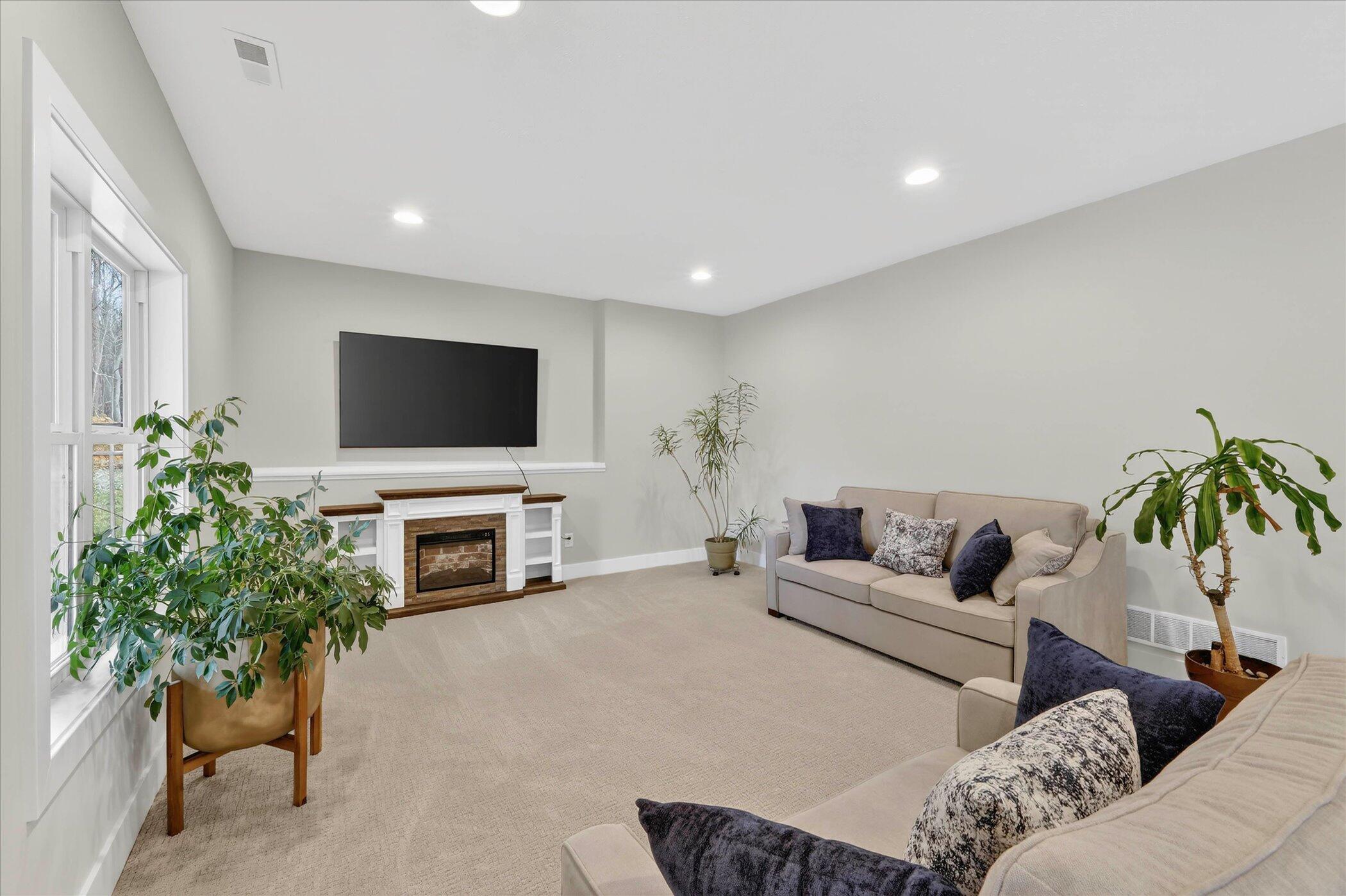 10597 Sharon Lee Lane Portage MI 49024