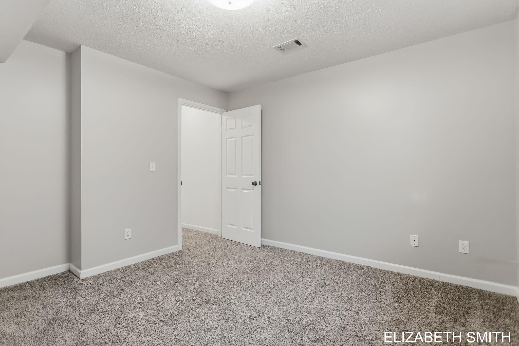 434 Lincoln Ridge Drive Holland MI 49423