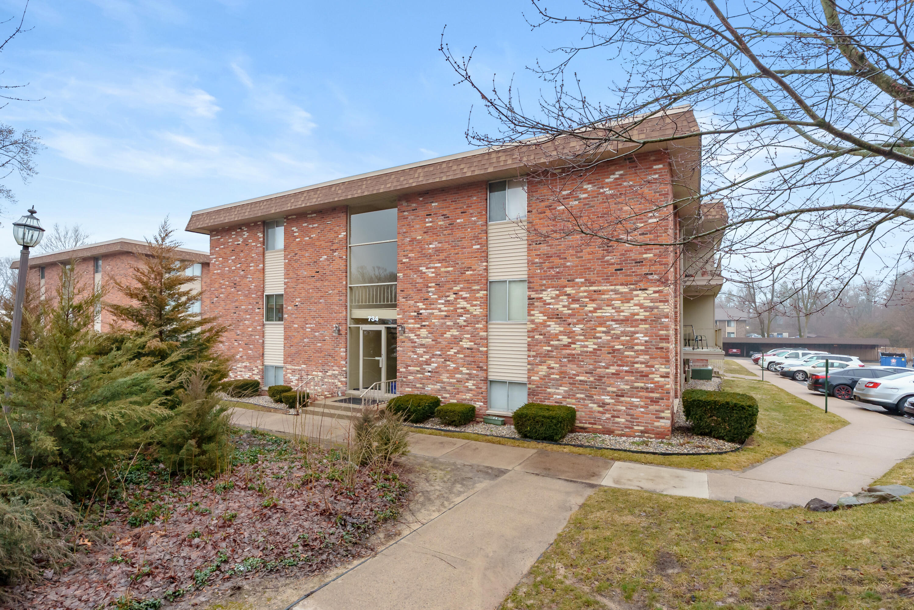 734 W Kilgore Road Kalamazoo MI 49008
