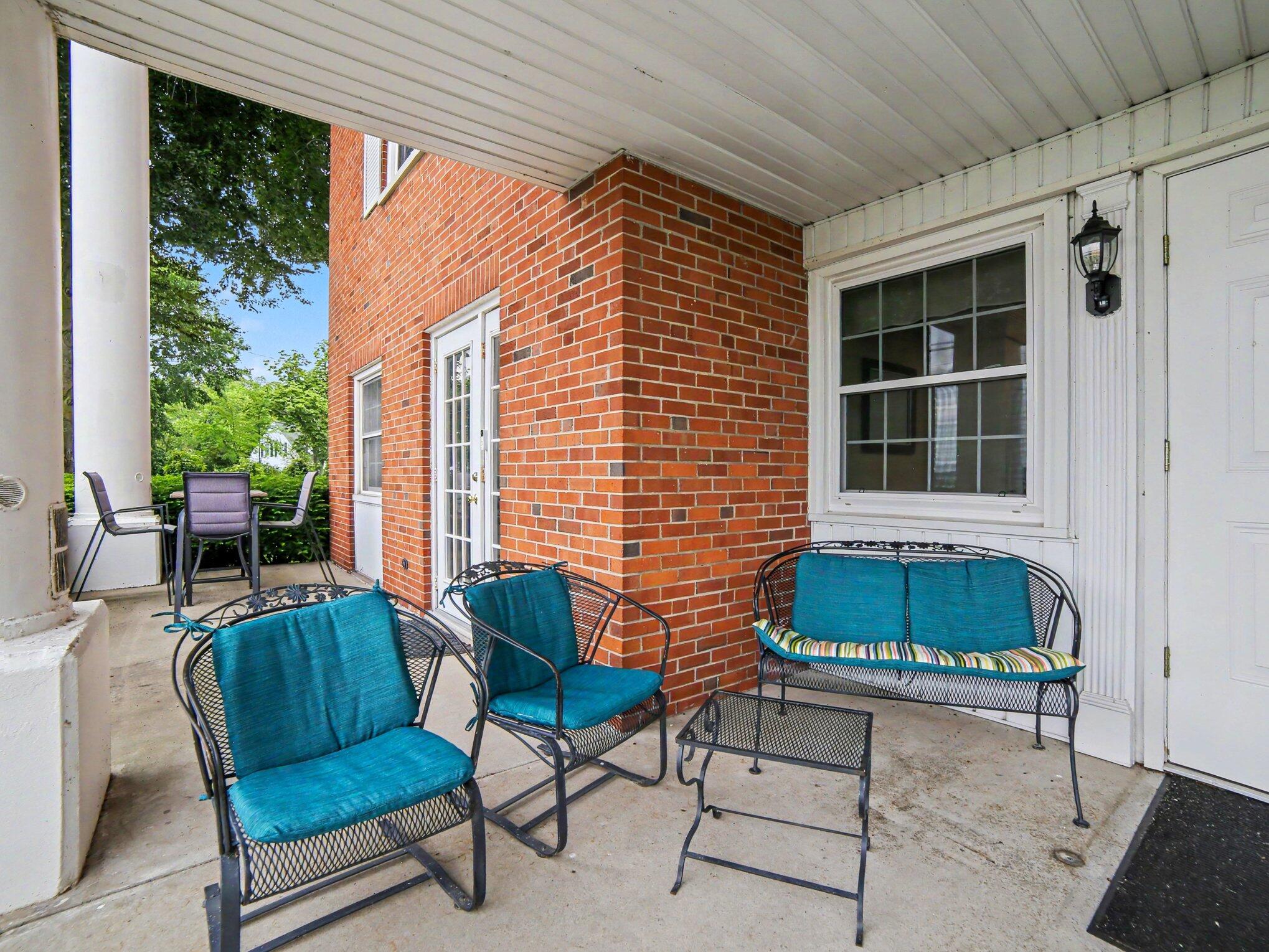 1249 Lakeshore Drive Muskegon MI 49441