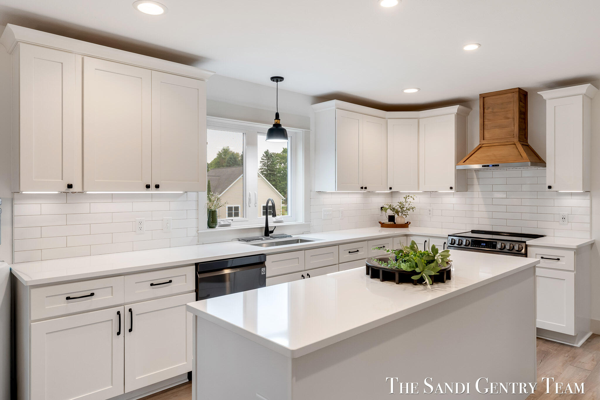 36 W Farr Road Norton Shores MI 49444