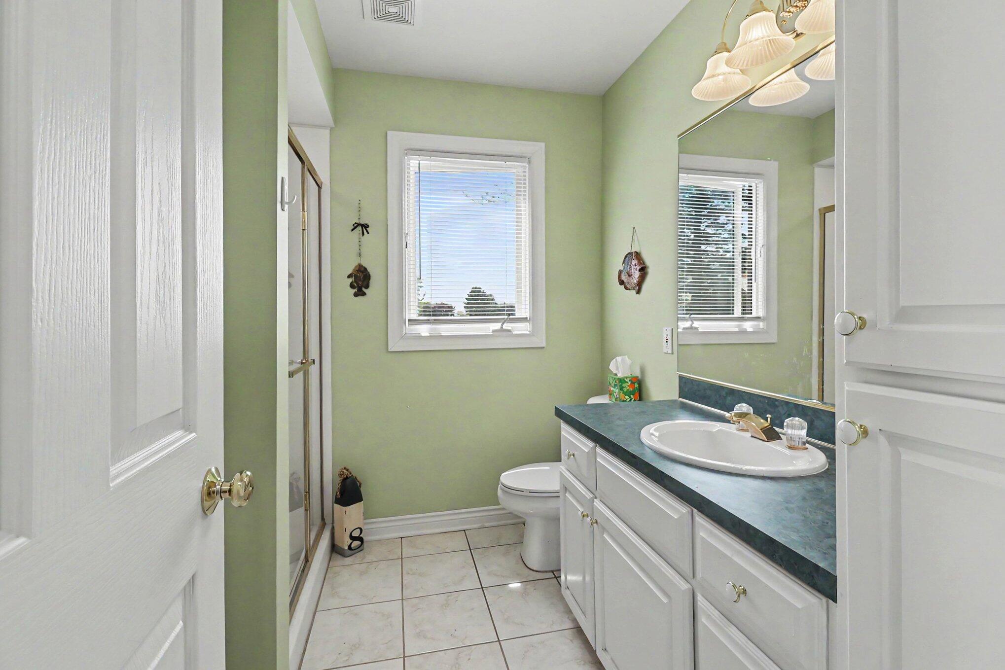 212 Harbor Drive Ludington MI 49431