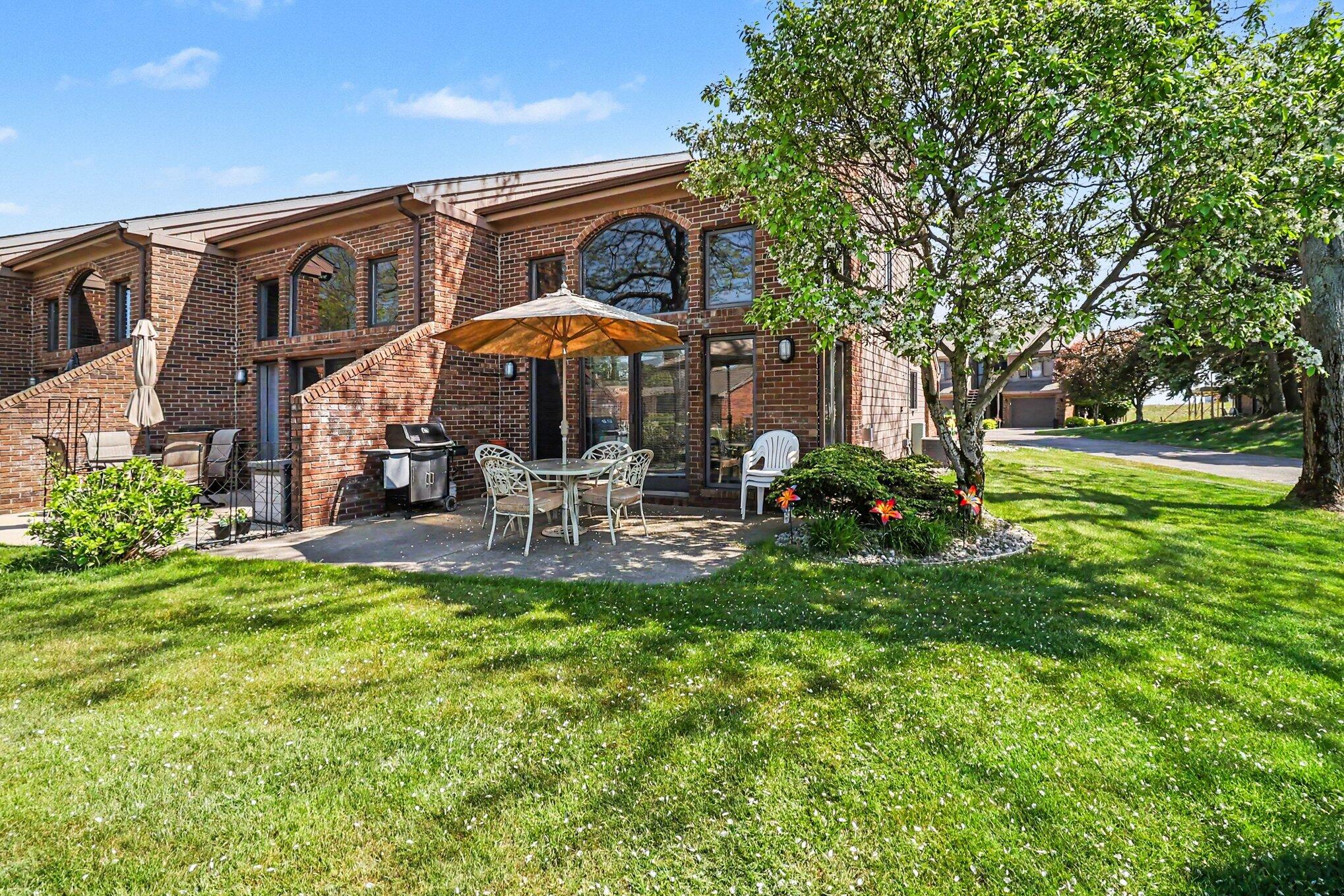212 Harbor Drive Ludington MI 49431