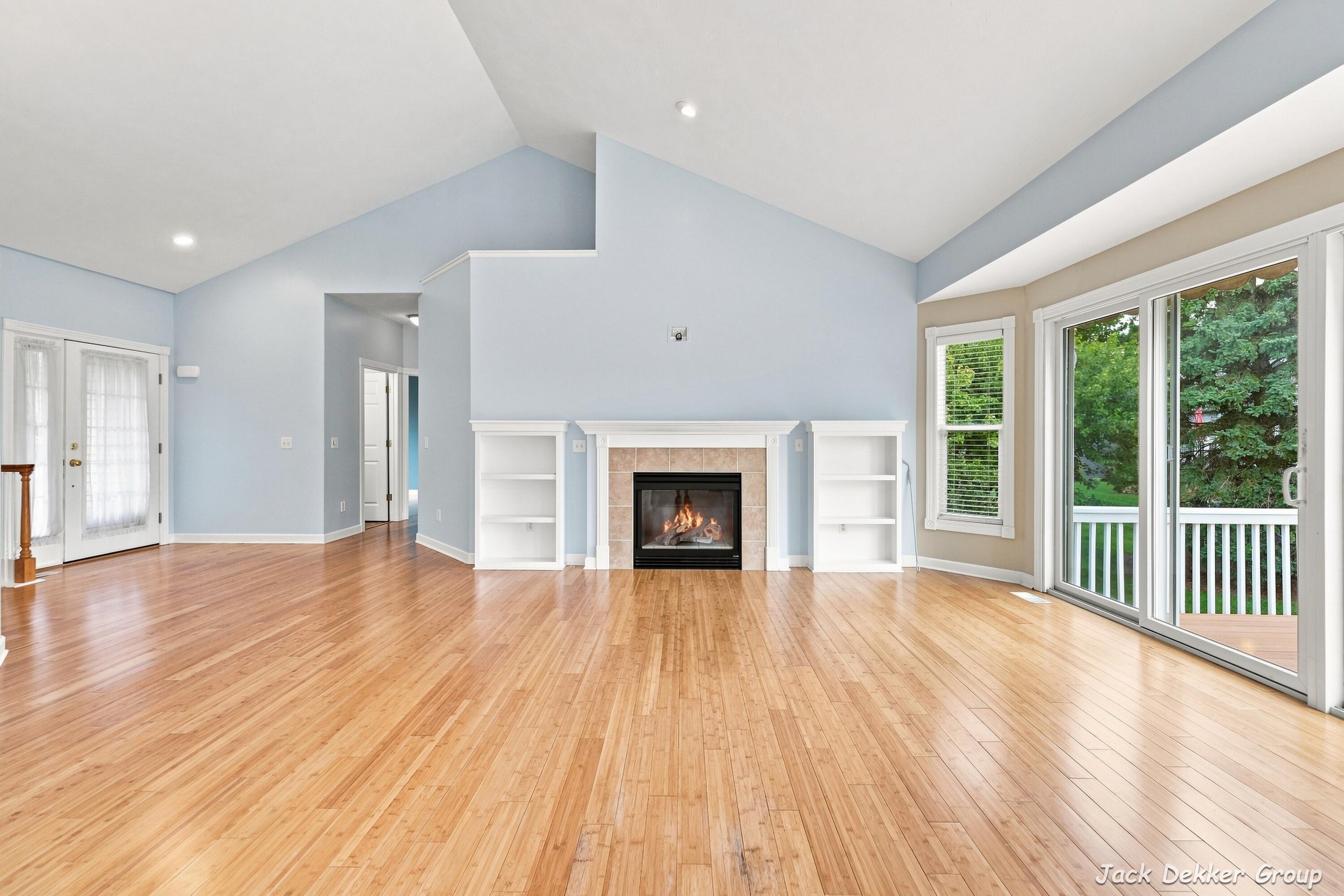 509 Hunters Run Circle Holland MI 49423