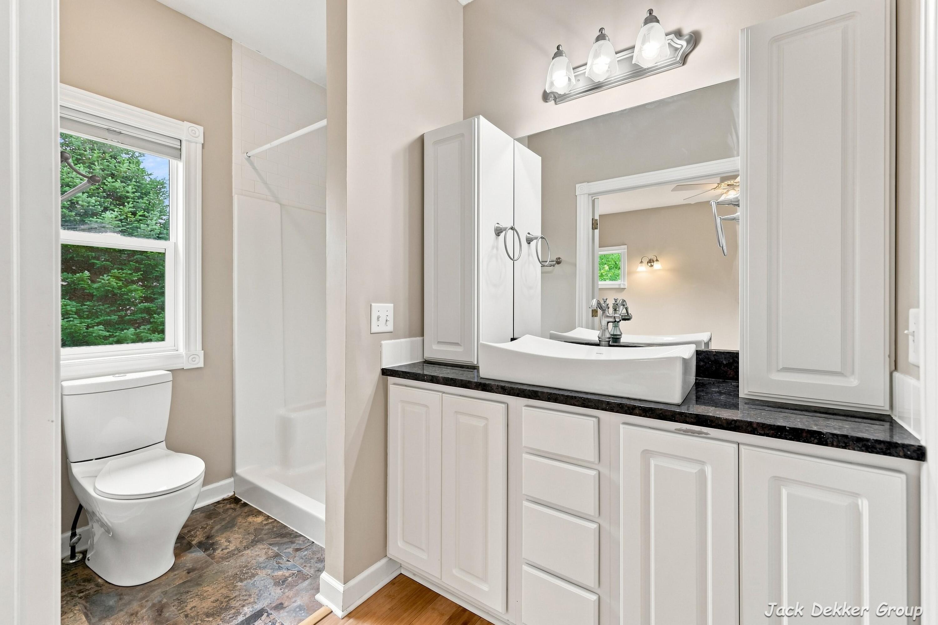 509 Hunters Run Circle Holland MI 49423