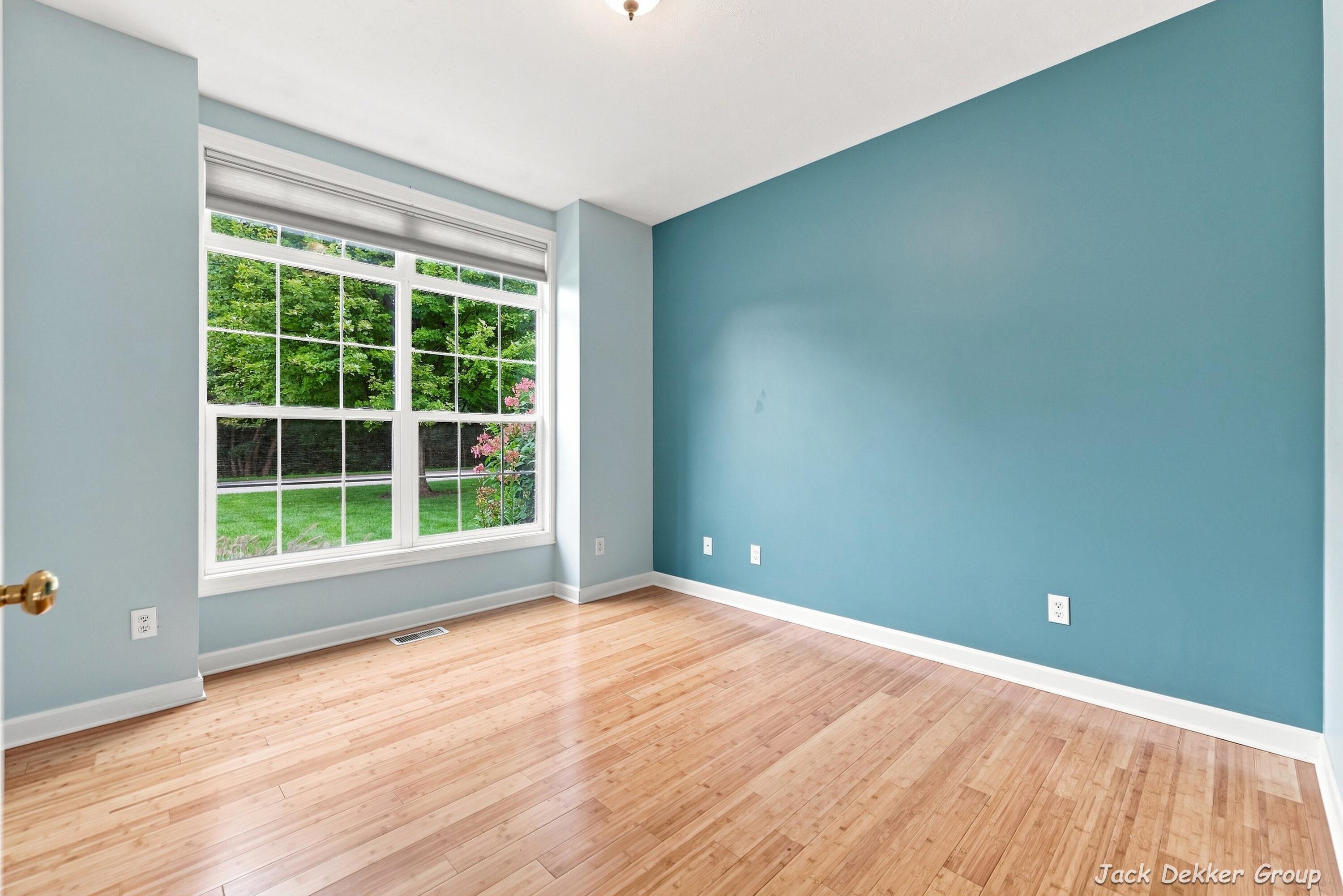 509 Hunters Run Circle Holland MI 49423