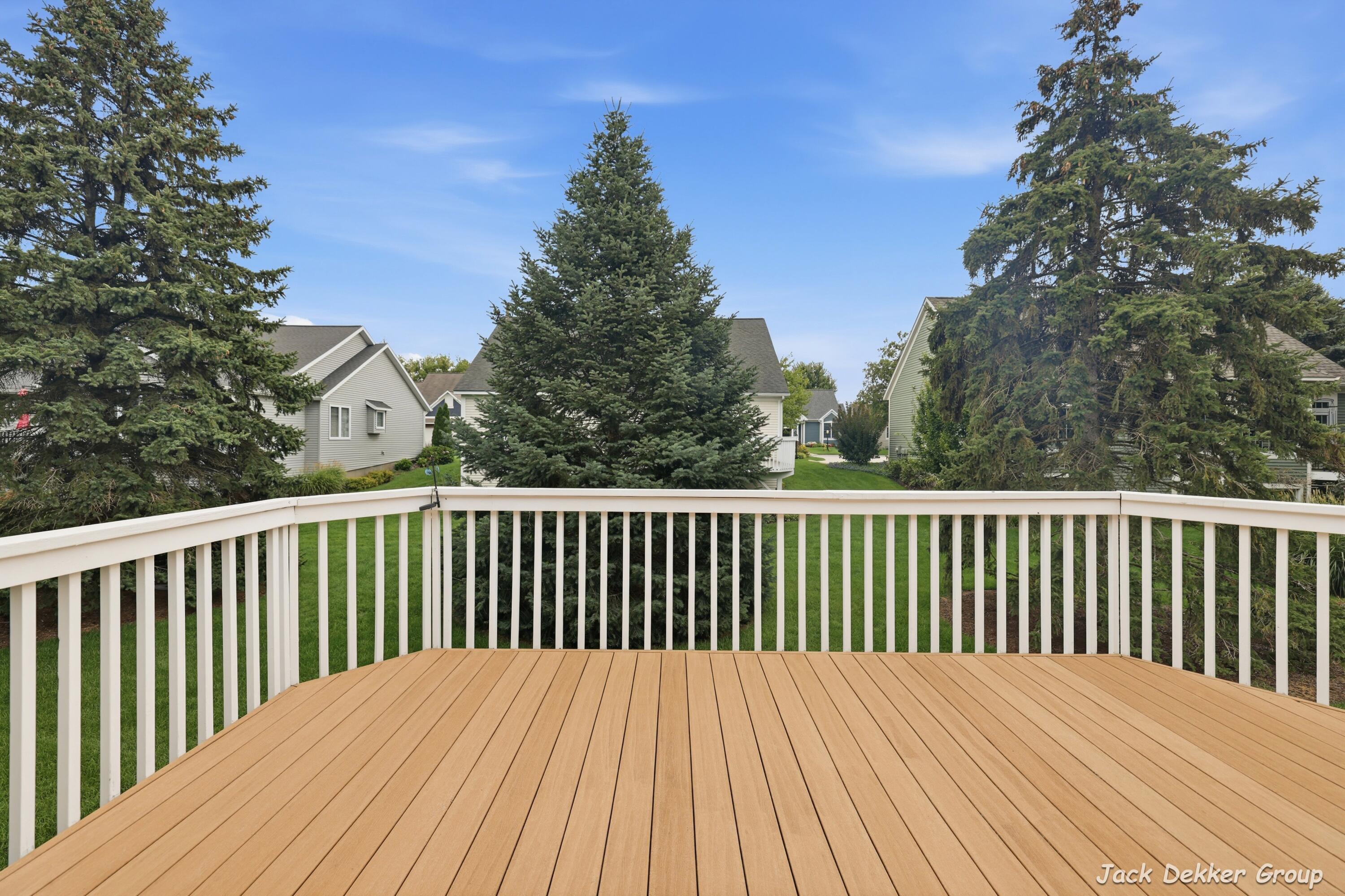 509 Hunters Run Circle Holland MI 49423