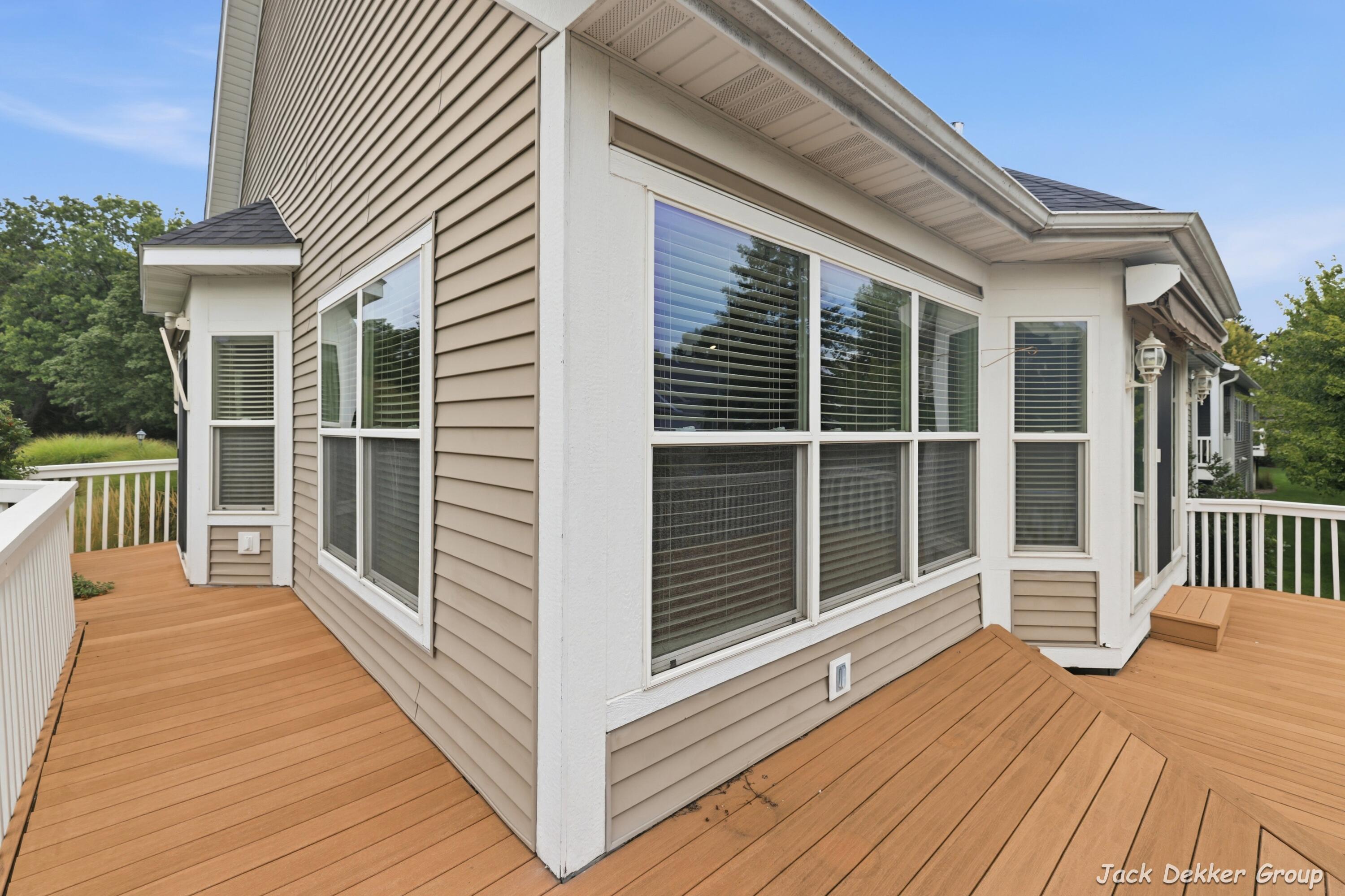 509 Hunters Run Circle Holland MI 49423