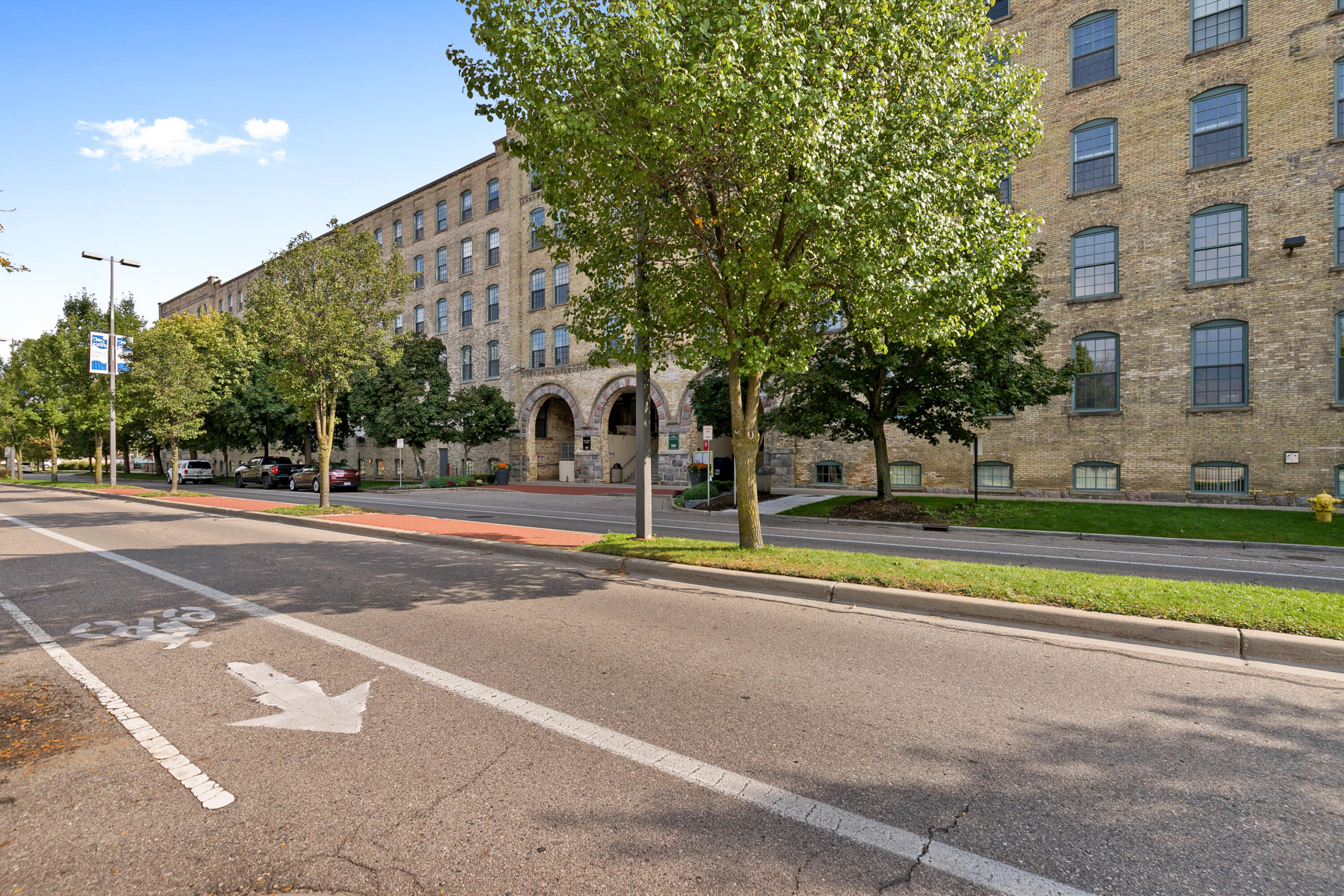 940 Monroe Avenue NW Grand Rapids MI 49503
