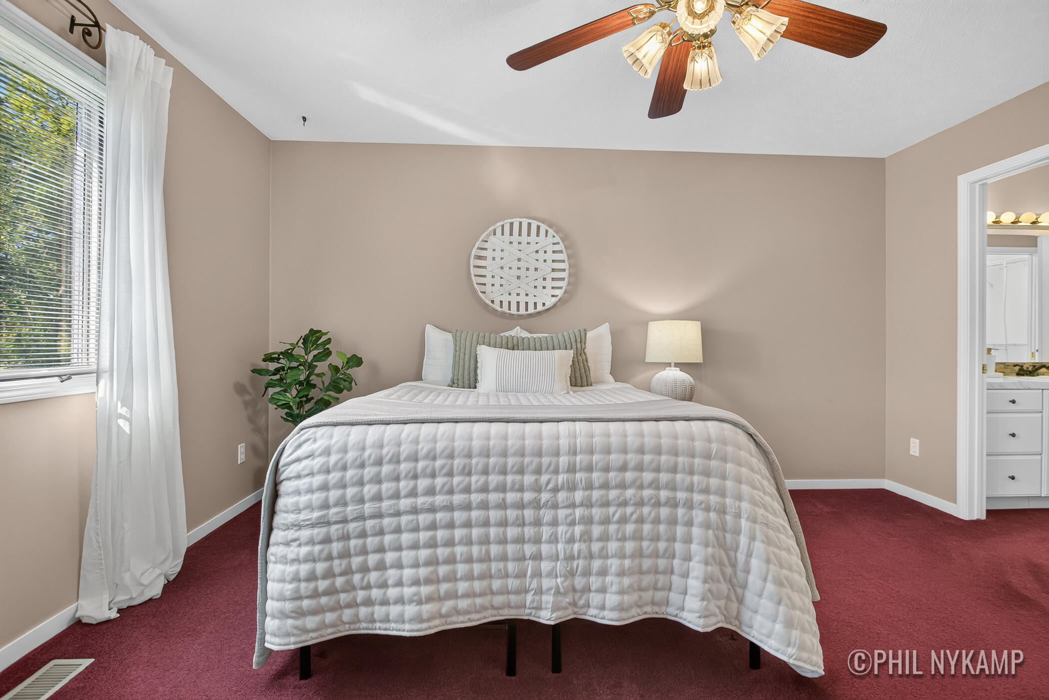 63 Majestic Court Zeeland MI 49464
