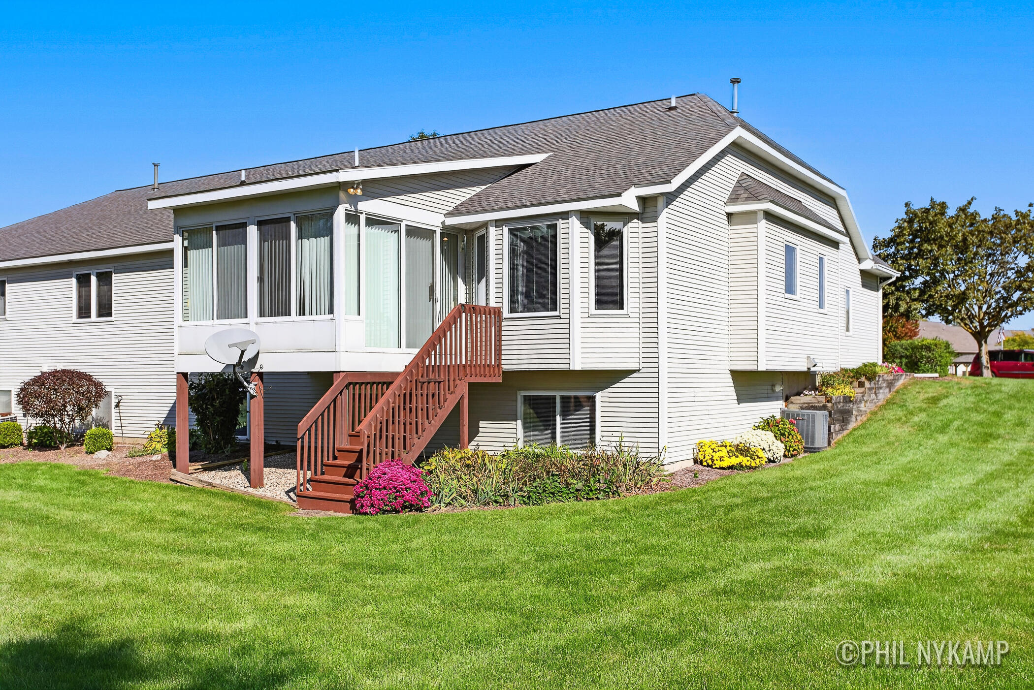 63 Majestic Court Zeeland MI 49464