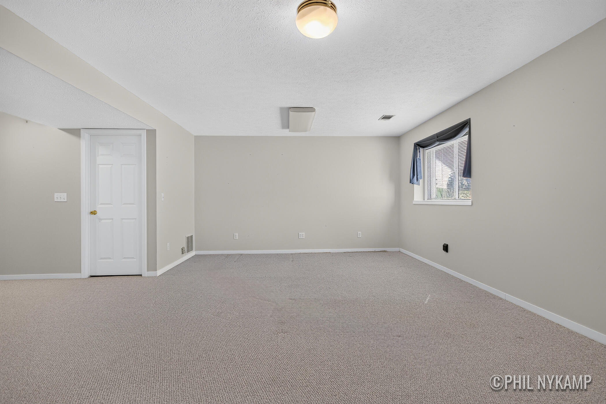 63 Majestic Court Zeeland MI 49464