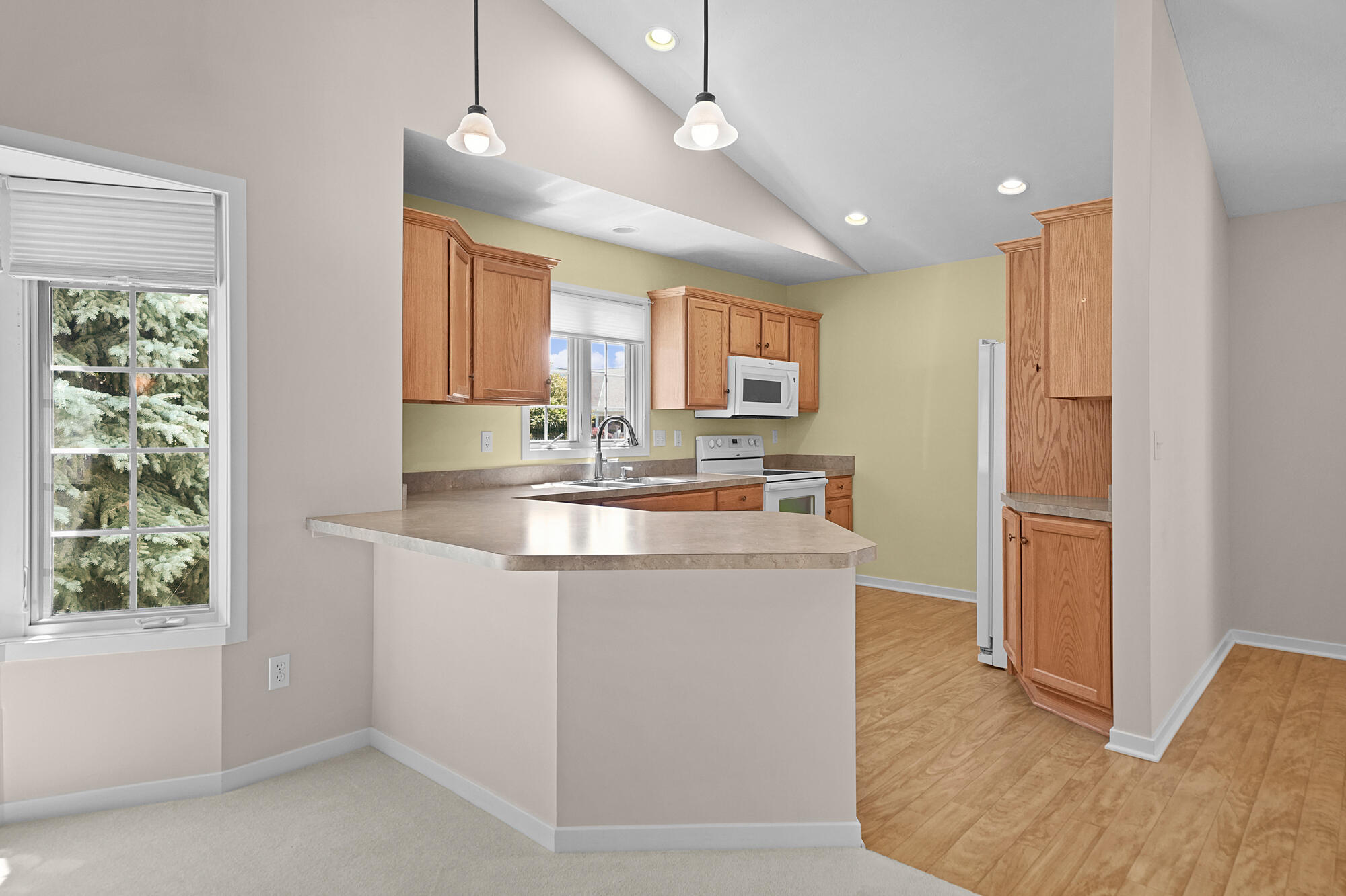 475 Timberlake Drive E Holland MI 49424