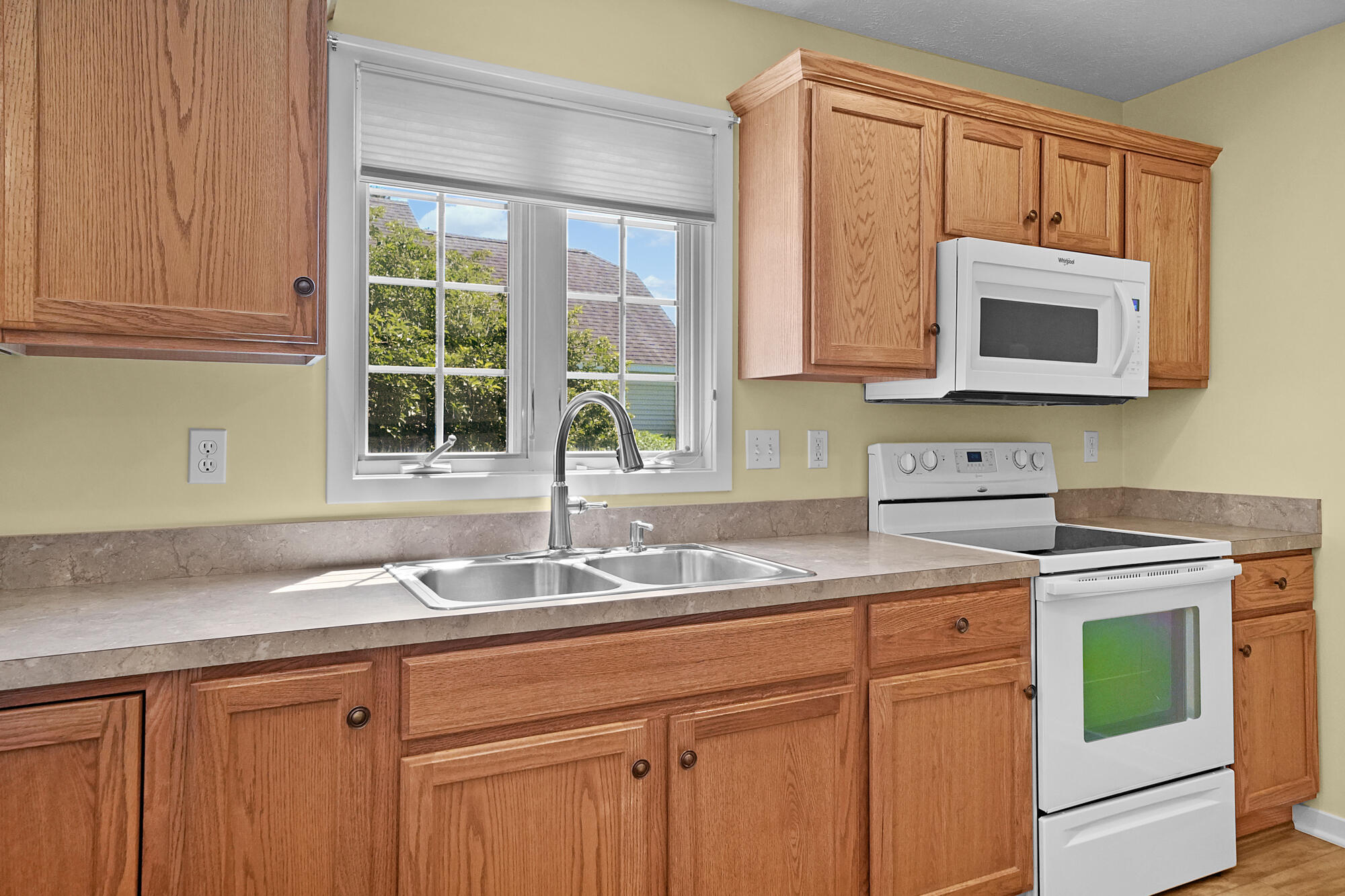 475 Timberlake Drive E Holland MI 49424