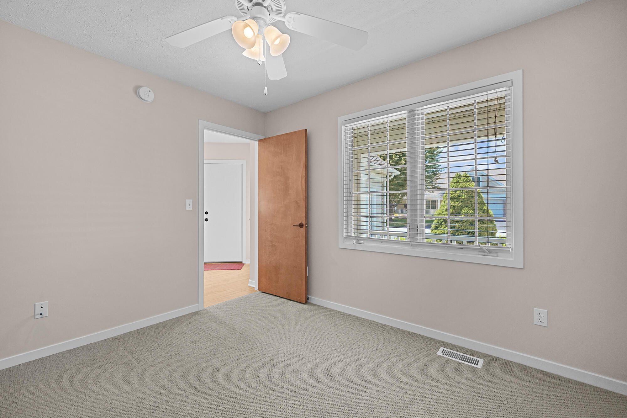 475 Timberlake Drive E Holland MI 49424