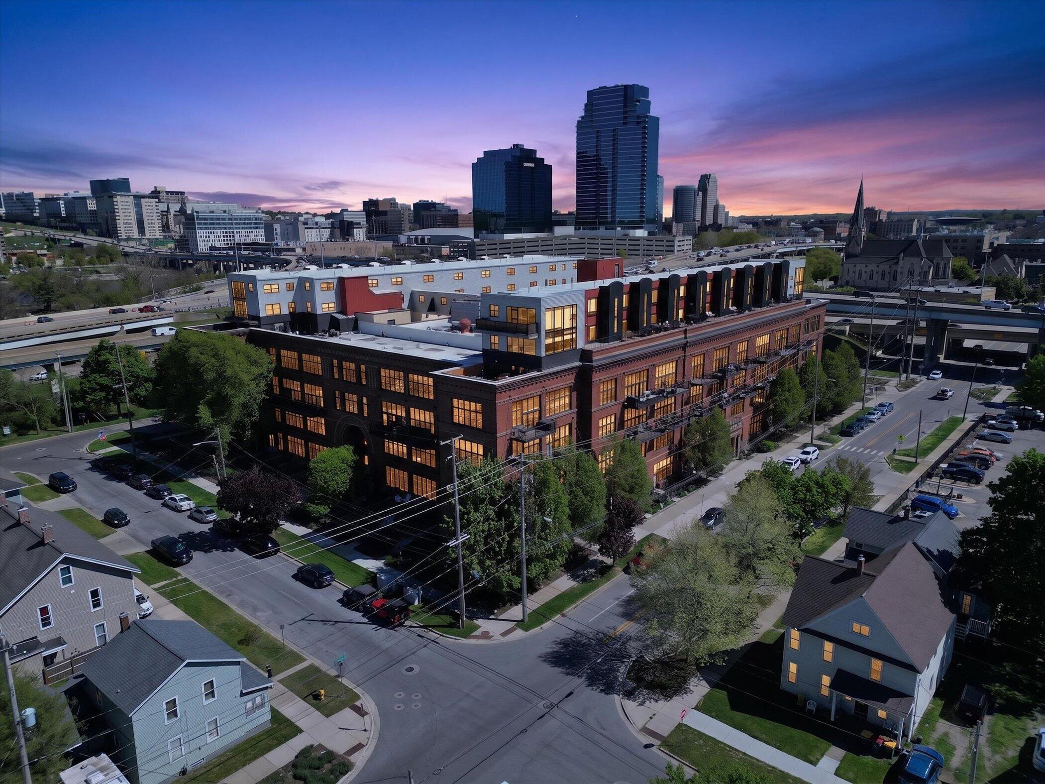 600 Broadway Avenue NW Grand Rapids MI 49504