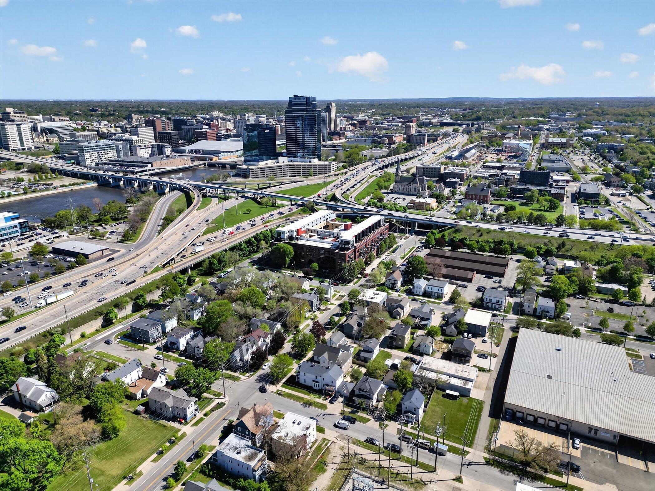 600 Broadway Avenue NW Grand Rapids MI 49504
