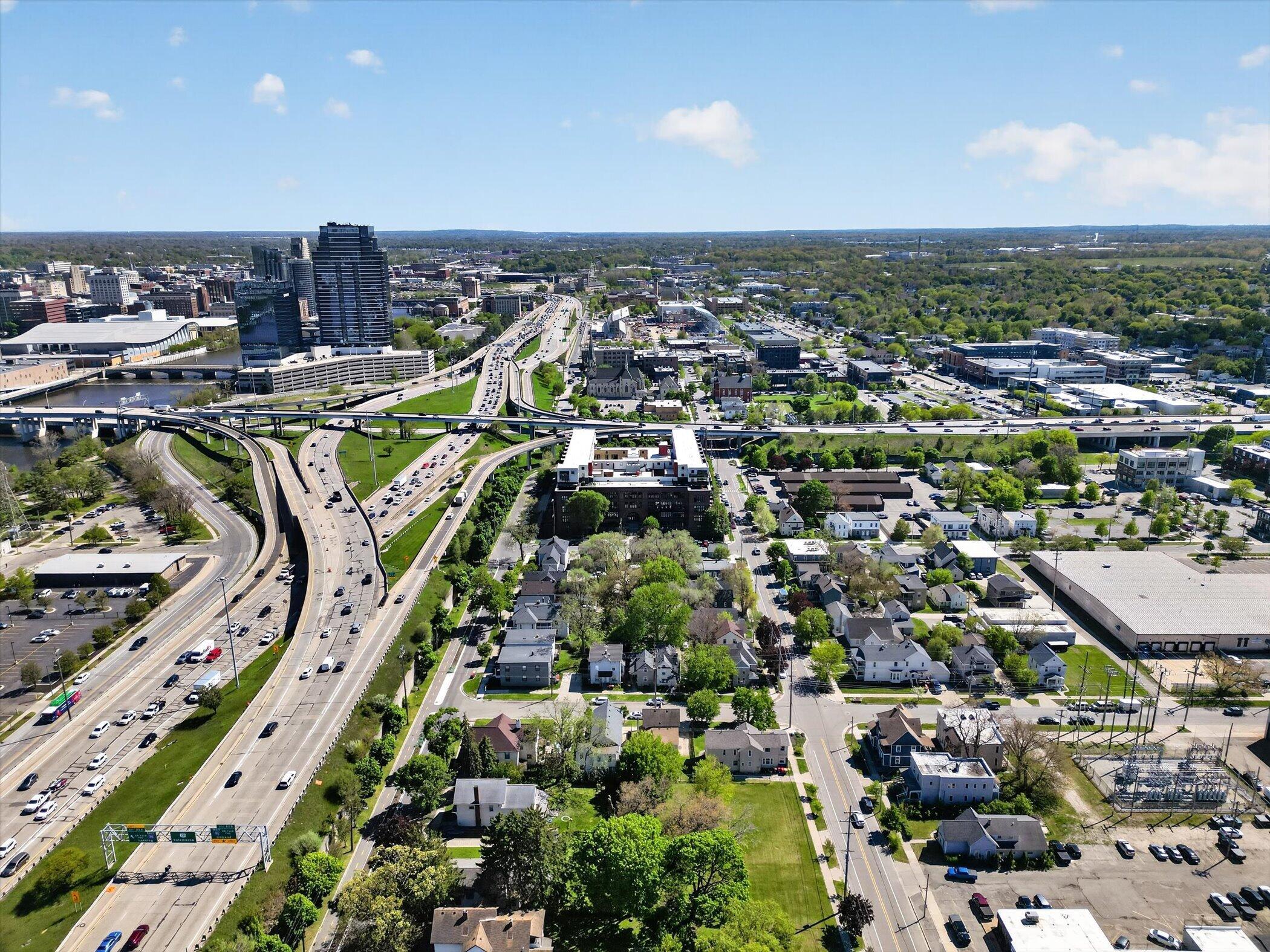 600 Broadway Avenue NW Grand Rapids MI 49504