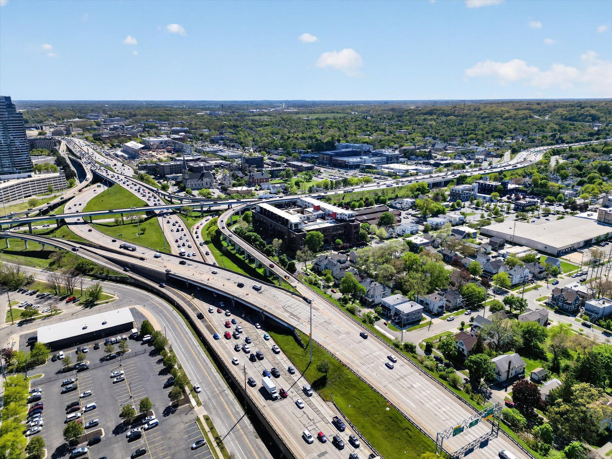 600 Broadway Avenue NW Grand Rapids MI 49504