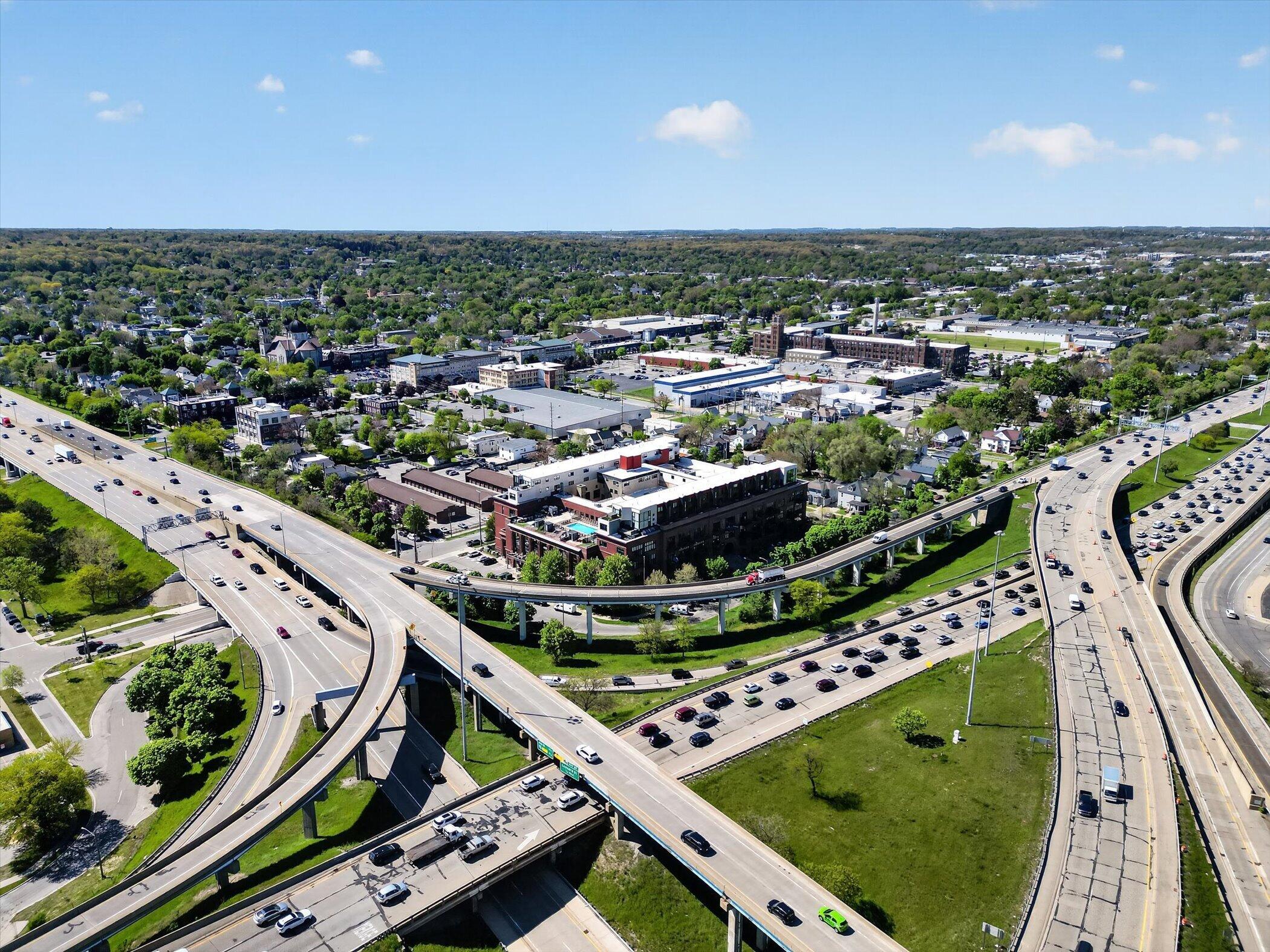 600 Broadway Avenue NW Grand Rapids MI 49504