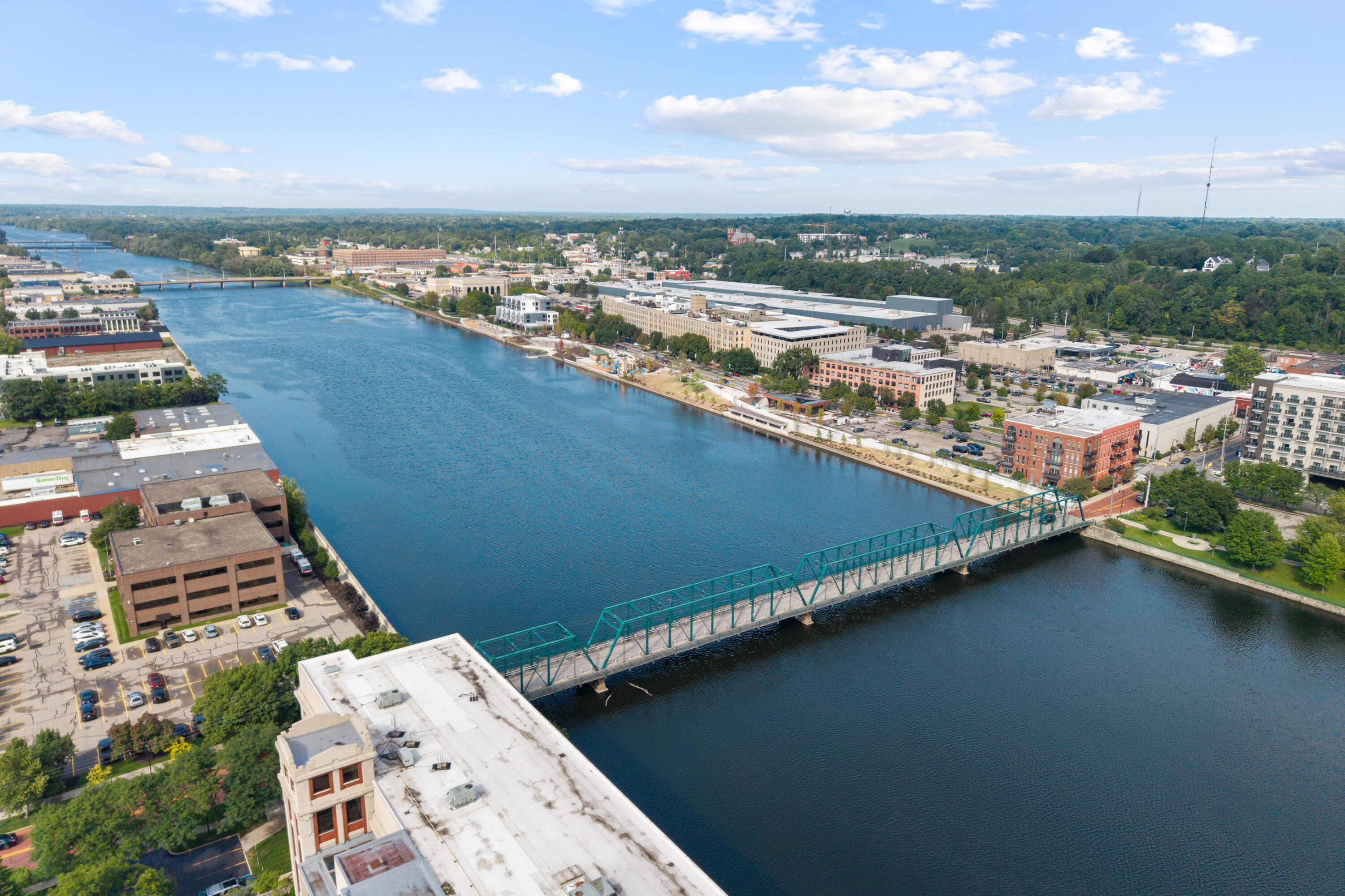 940 Monroe Avenue NW Grand Rapids MI 49503