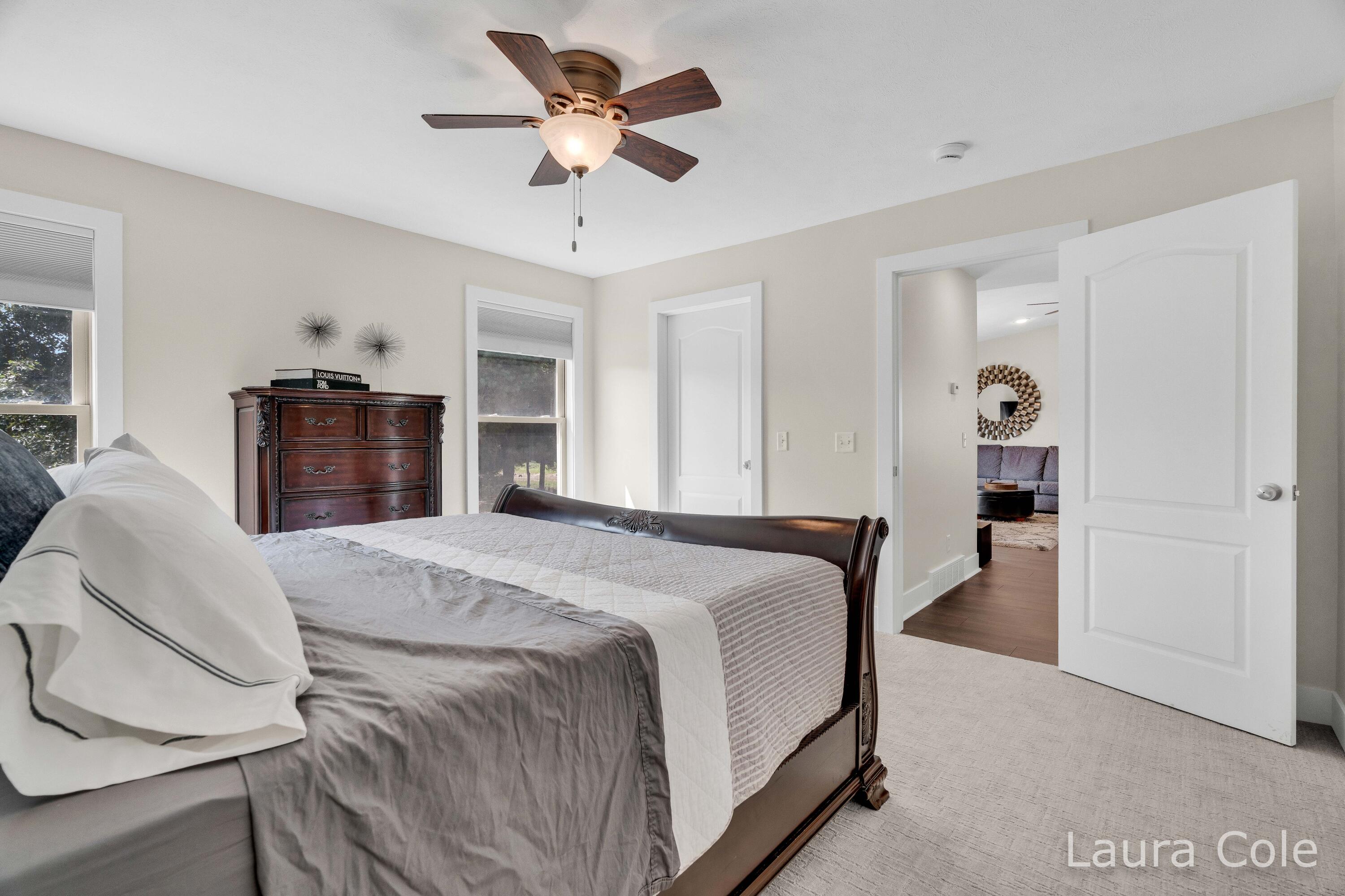 5643 W Sandalwood Circle Norton Shores MI 49441