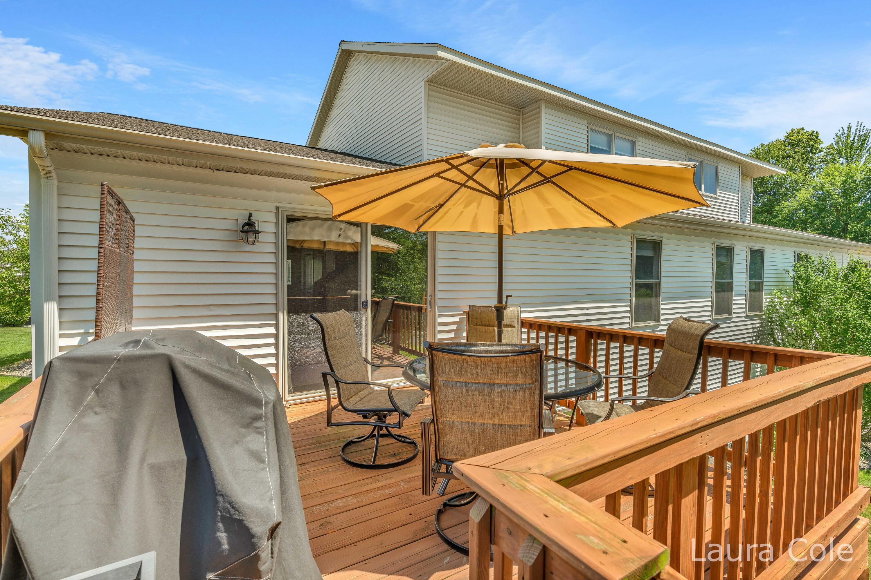 5643 W Sandalwood Circle Norton Shores MI 49441