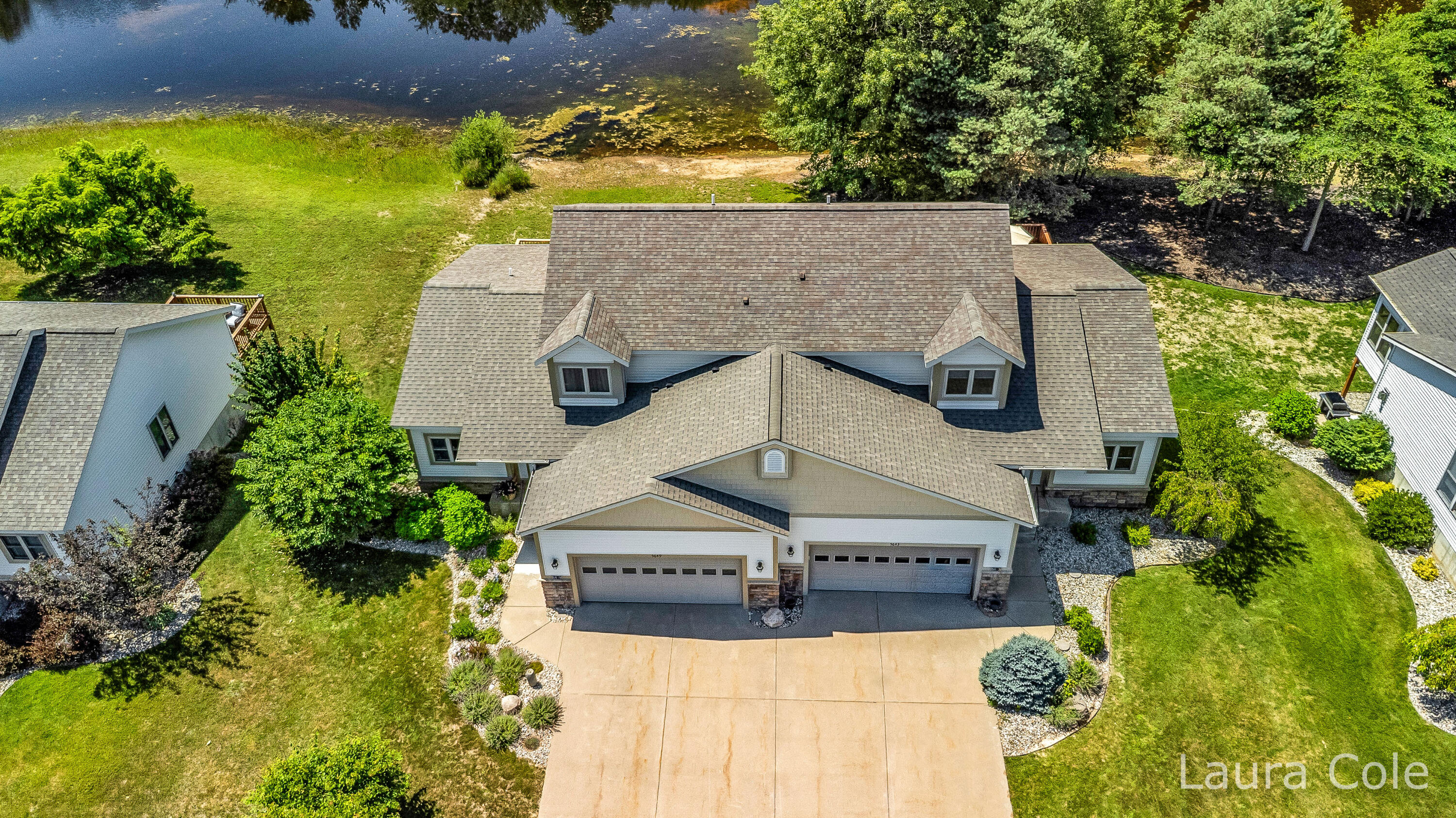 5643 W Sandalwood Circle Norton Shores MI 49441