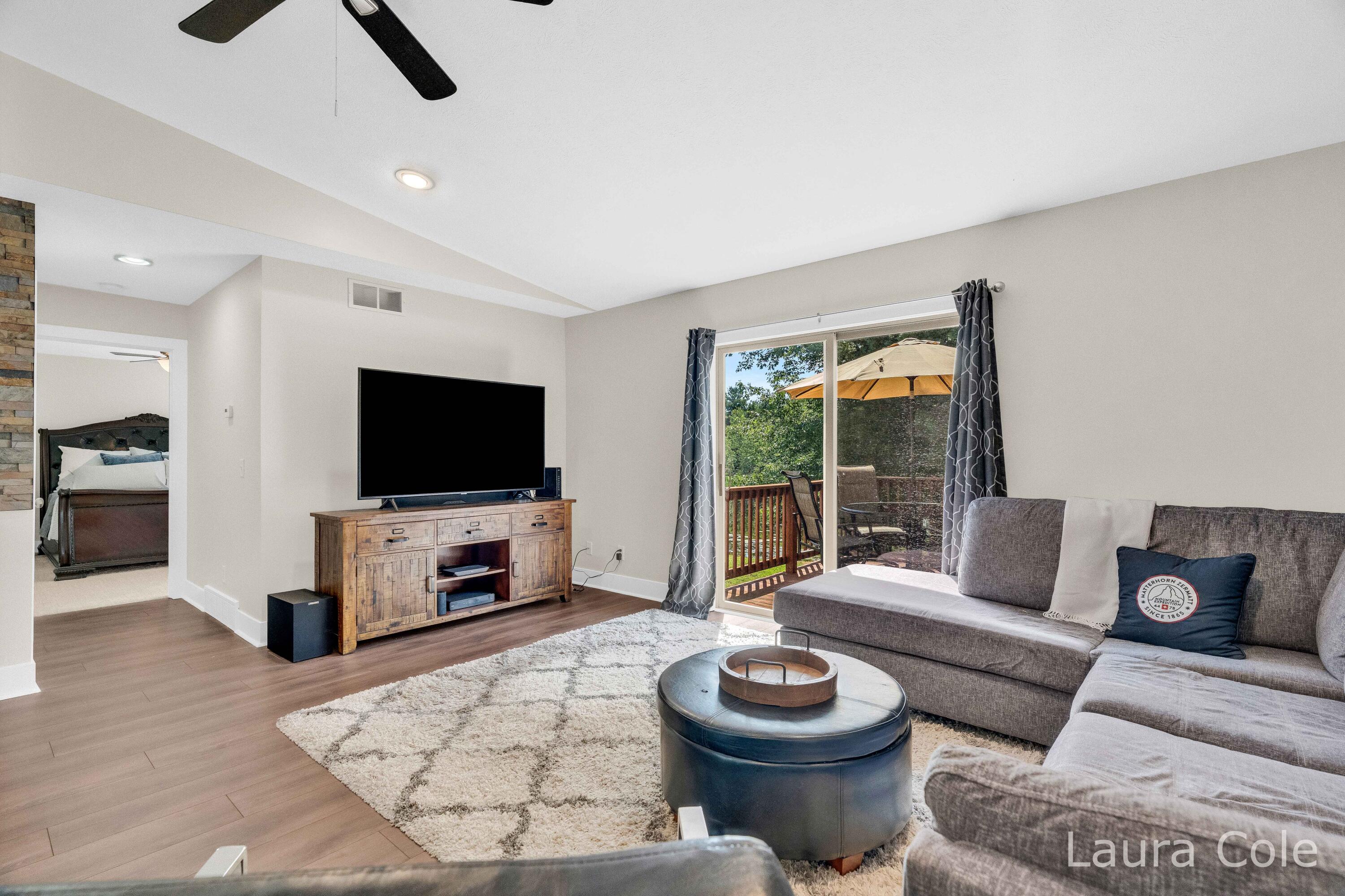 5643 W Sandalwood Circle Norton Shores MI 49441