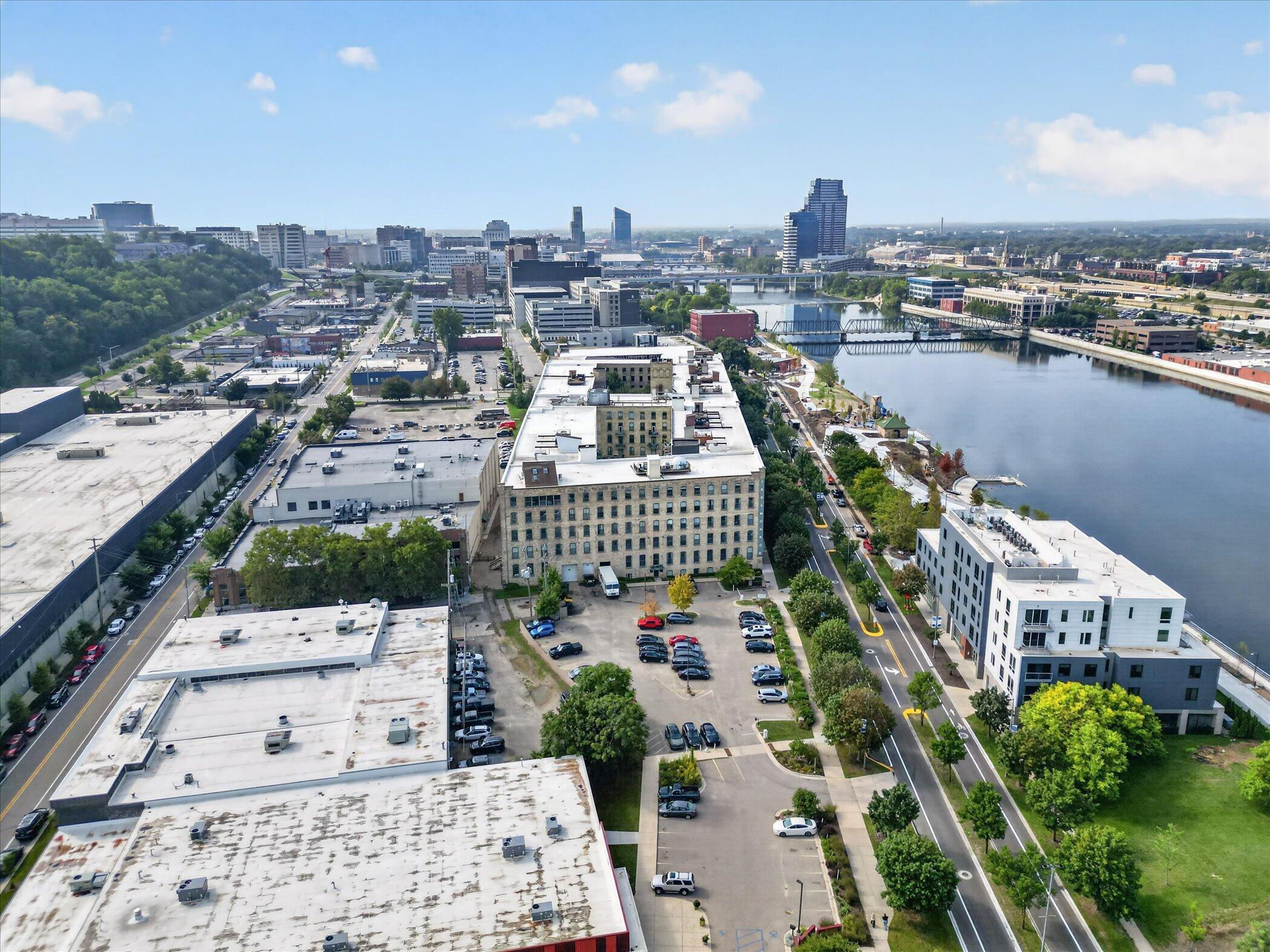 940 Monroe Avenue NW Grand Rapids MI 49503