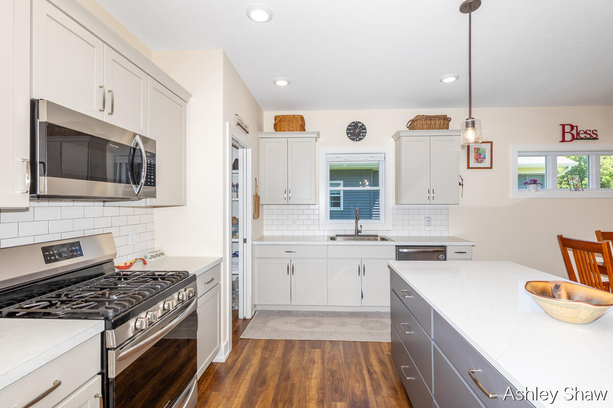 6424 Copperleaf Court Holland MI 49423
