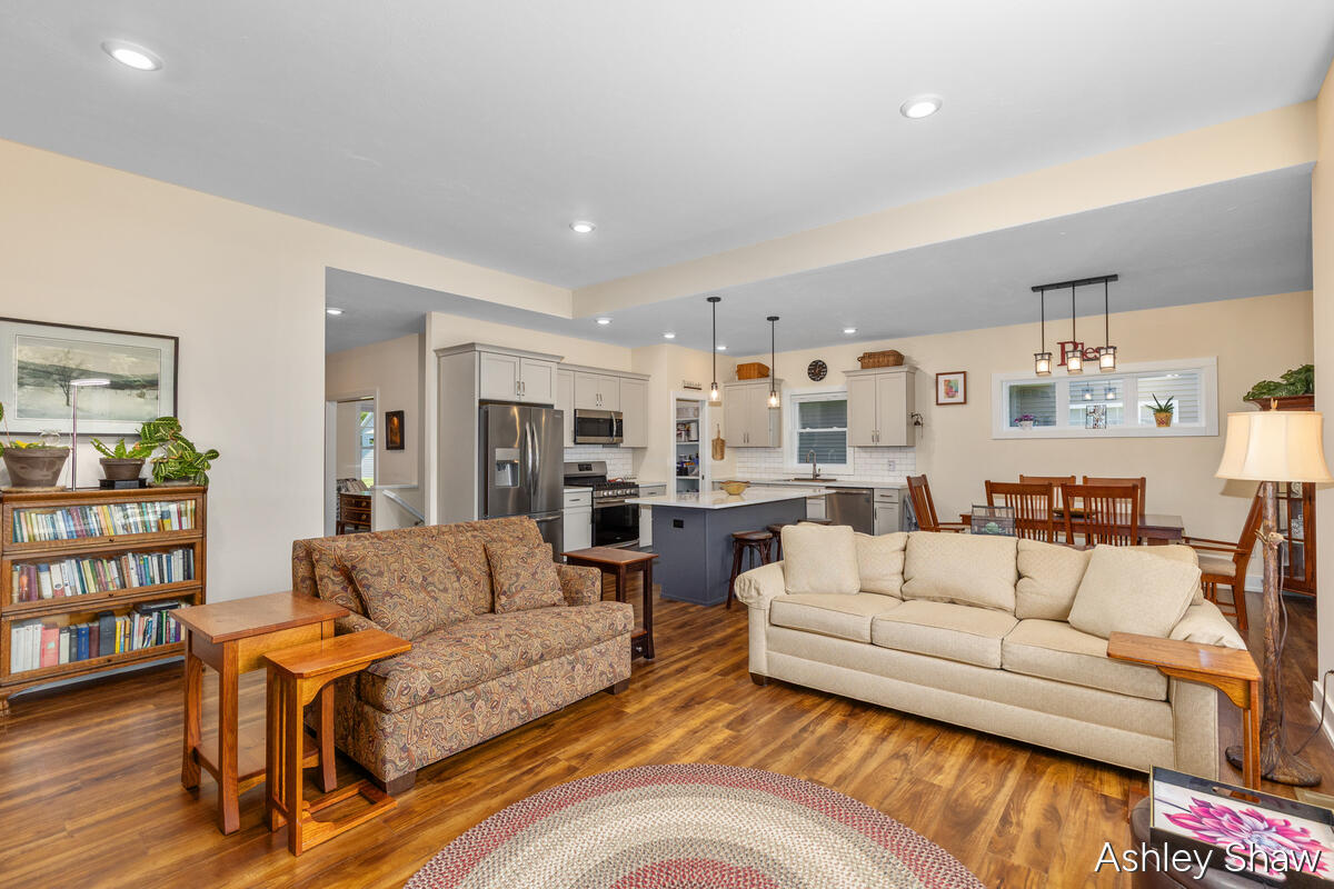6424 Copperleaf Court Holland MI 49423